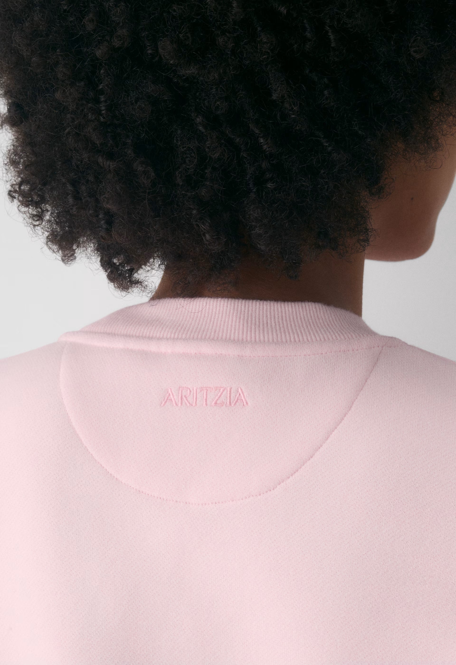 Cozy Sweatfleece Perfect Crew Sweatshirt - VILLA PINK