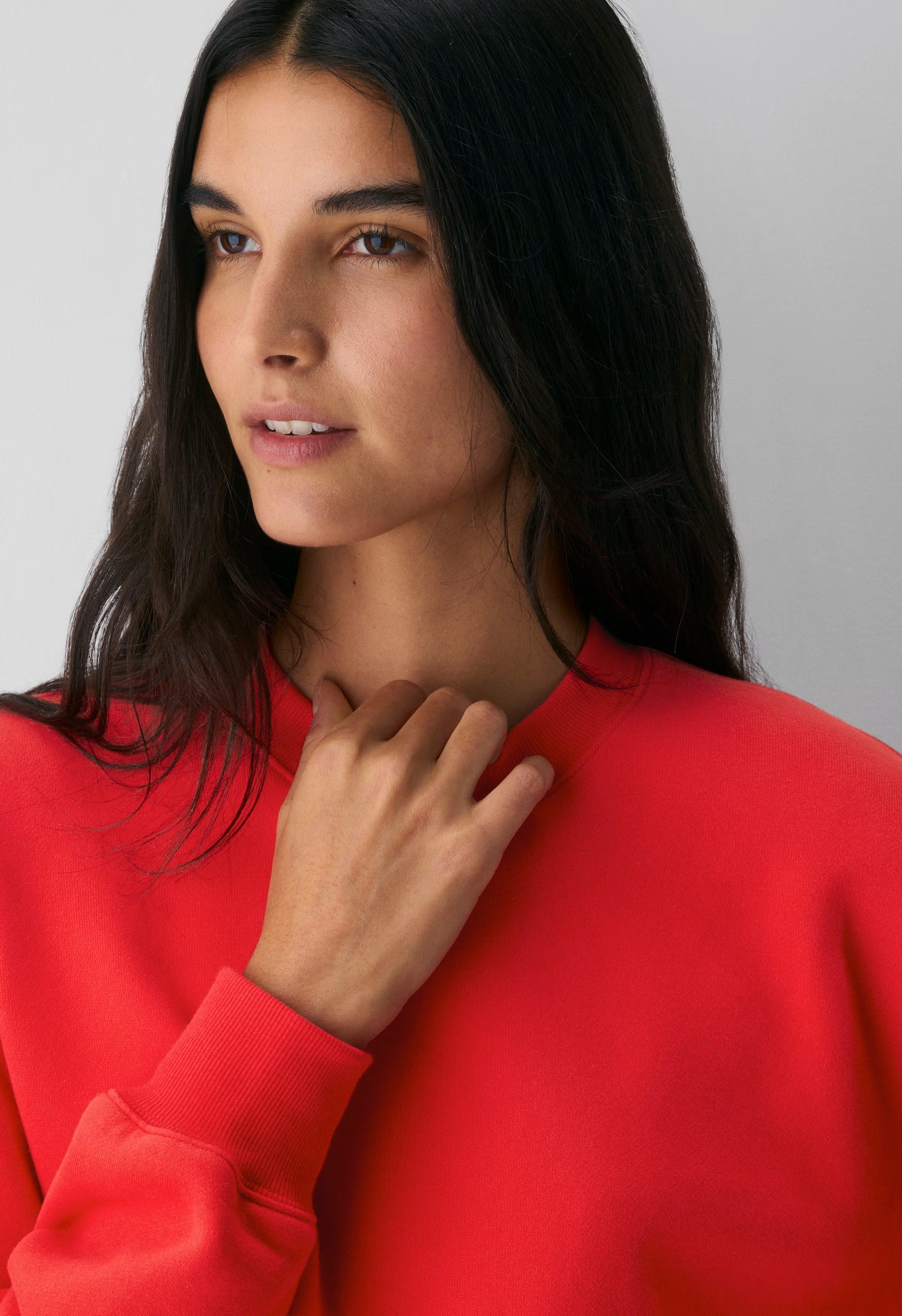 Cozy Sweatfleece Perfect Crew Sweatshirt - CHERRYBOMB RED