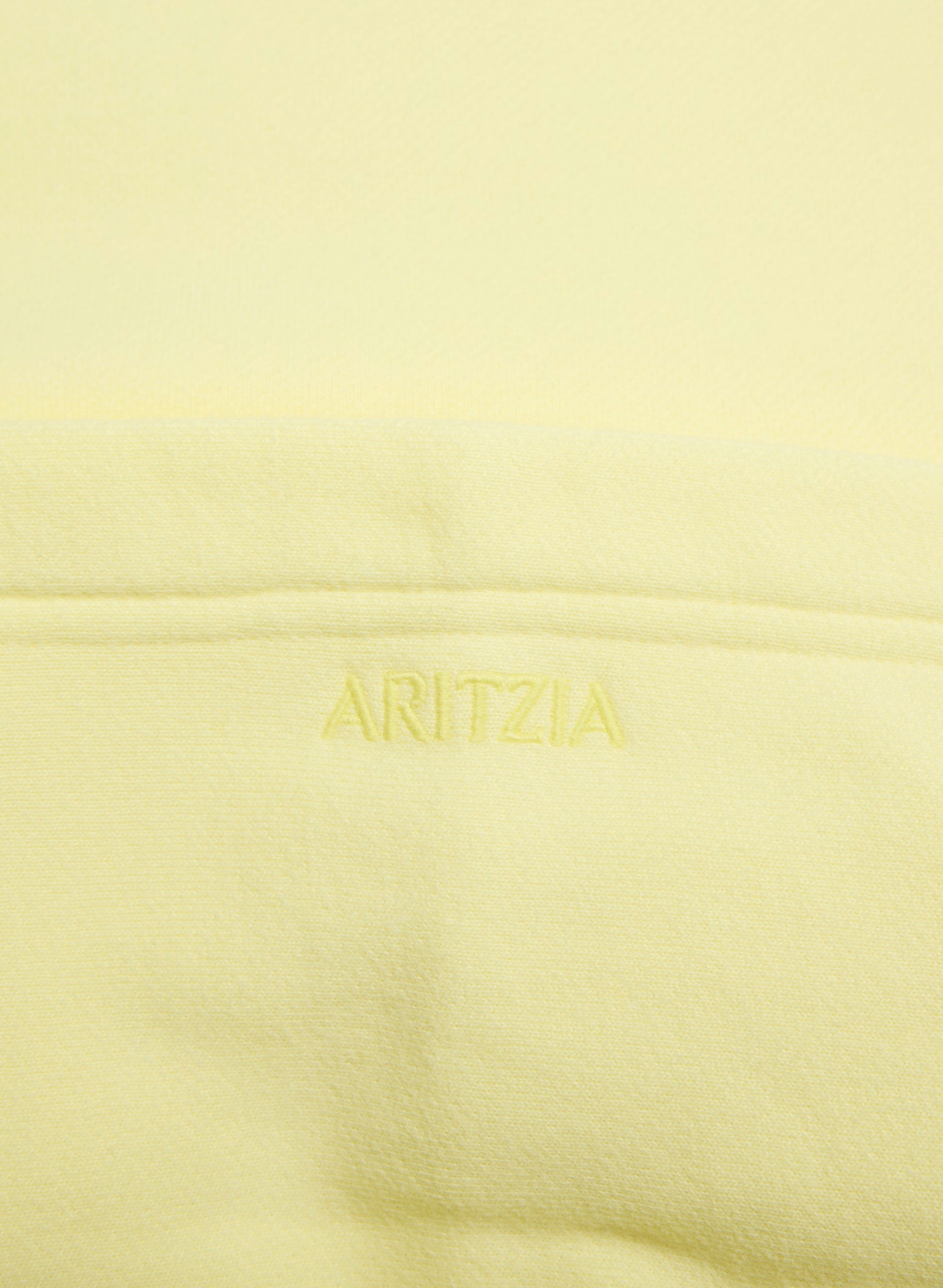 Cozy Sweatfleece Mega Raglan™ Hoodie - LEMONADE