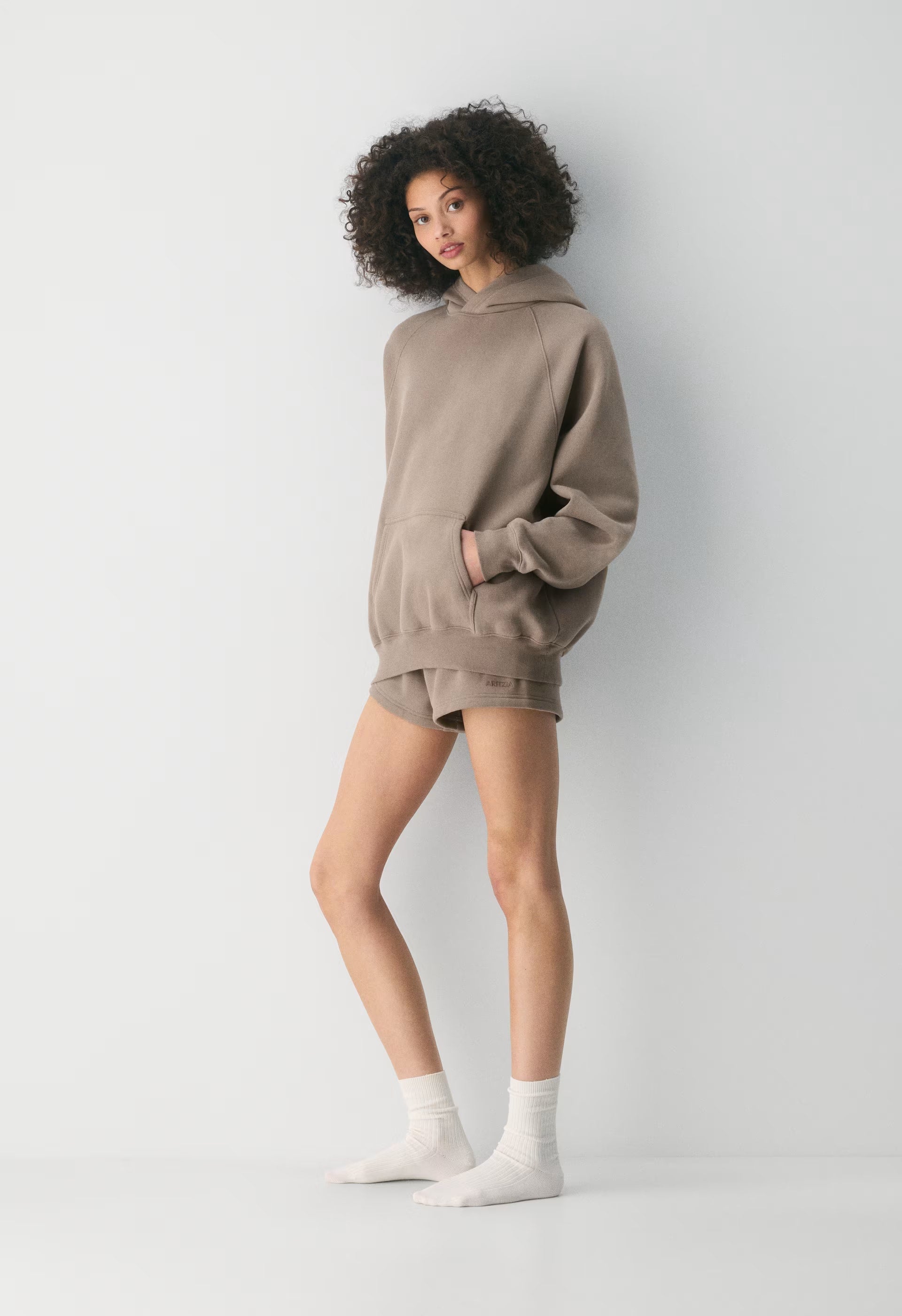 Cozy Sweatfleece Mega Raglan™ Hoodie - NOMAD TAUPE