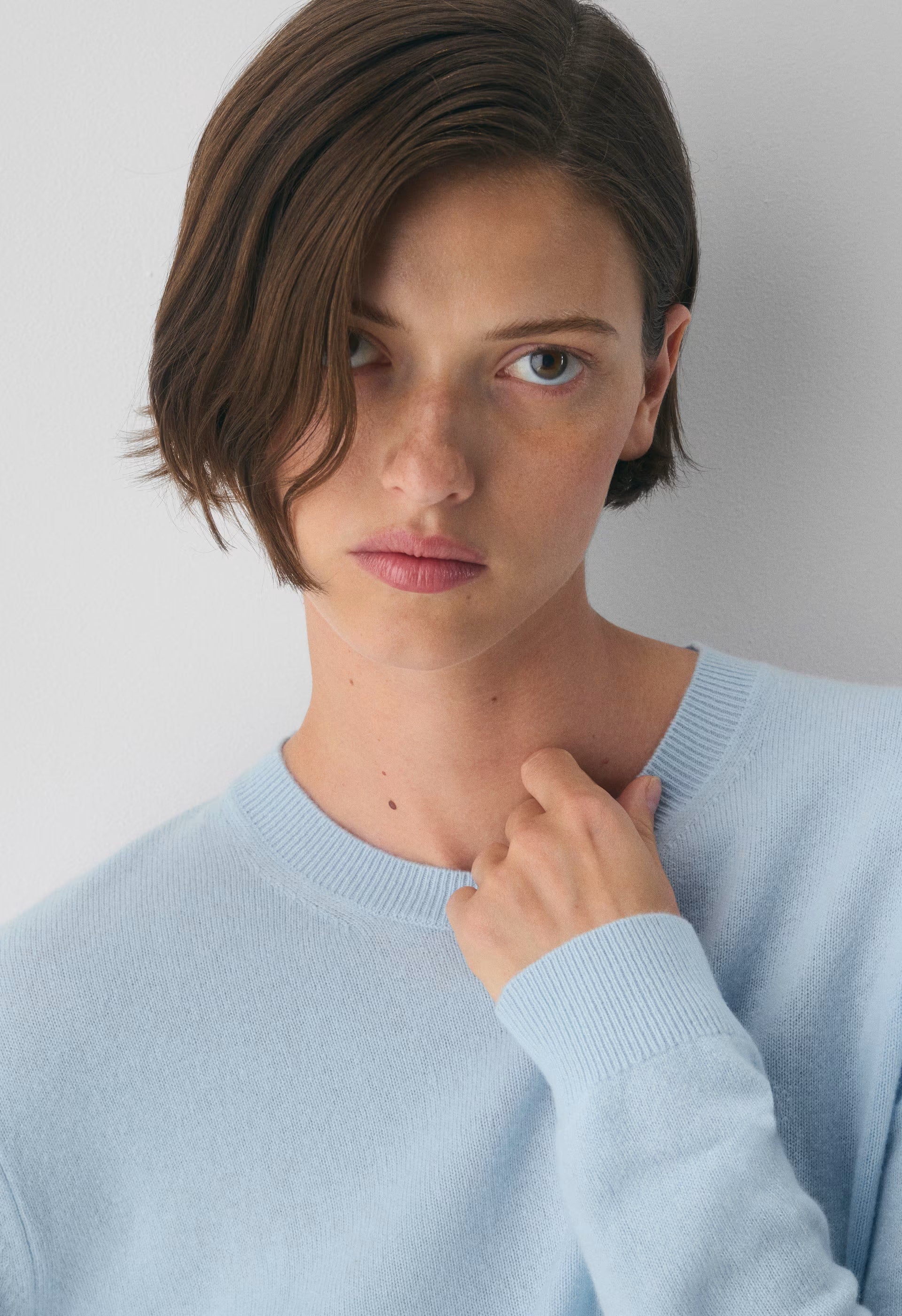 Bare Cashmere Bloor Sweater - VILLA BLUE