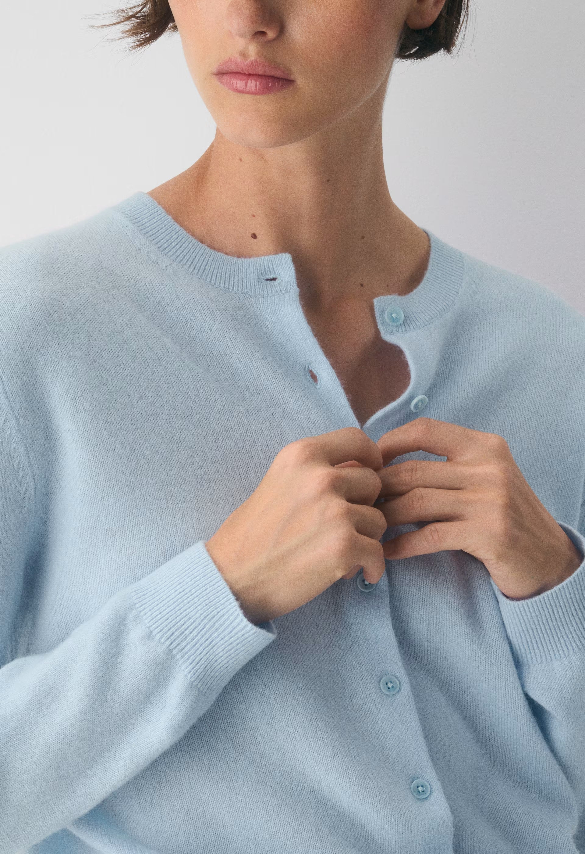 Bare Cashmere Noteworthy Cardigan - VILLA BLUE