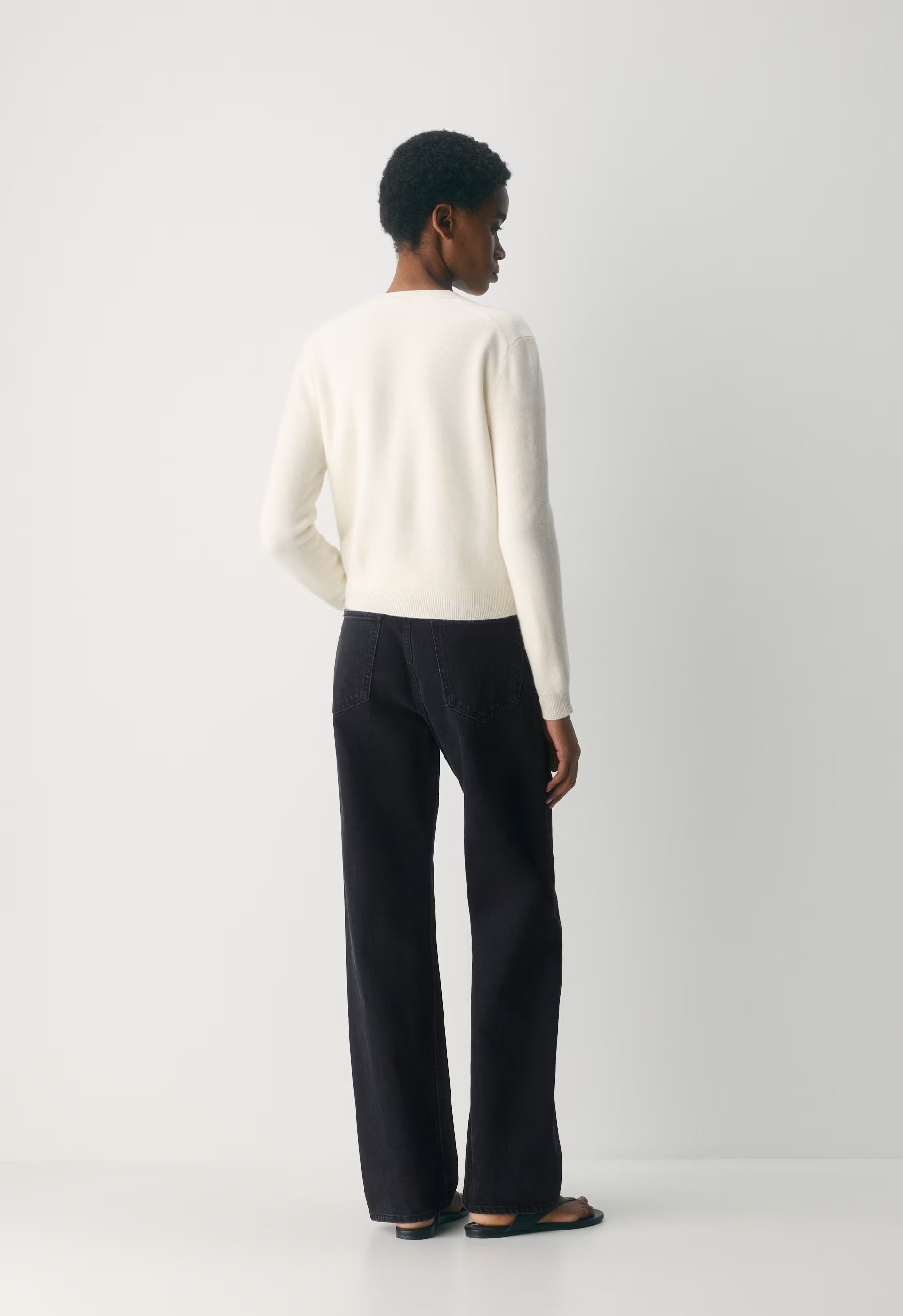 Bare Cashmere Laureate Cardigan - RICH MOCHA BROWN