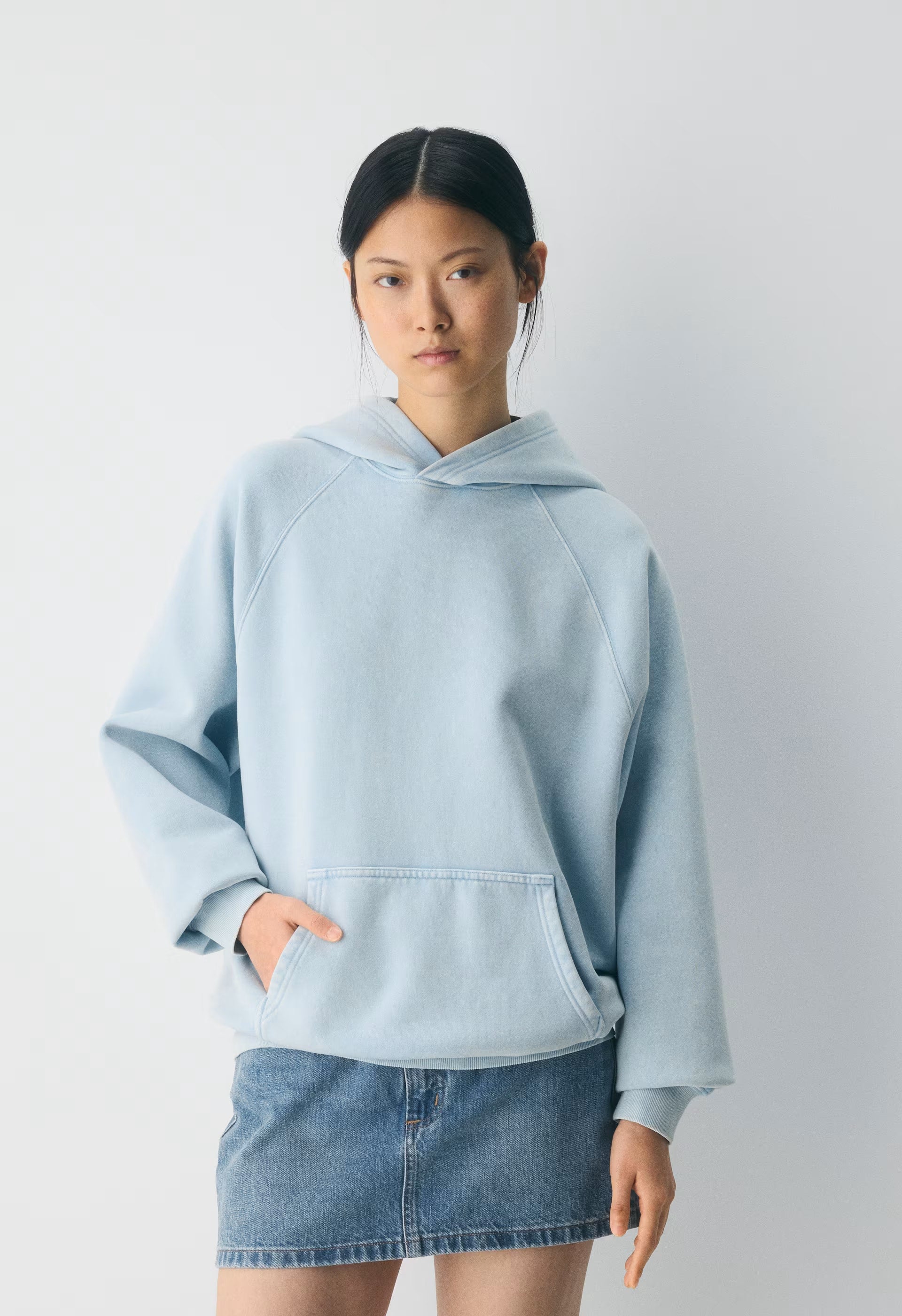 Cozy Sweatfleece Mega Raglan™ Hoodie - NO-STRESS BEACH BLUE