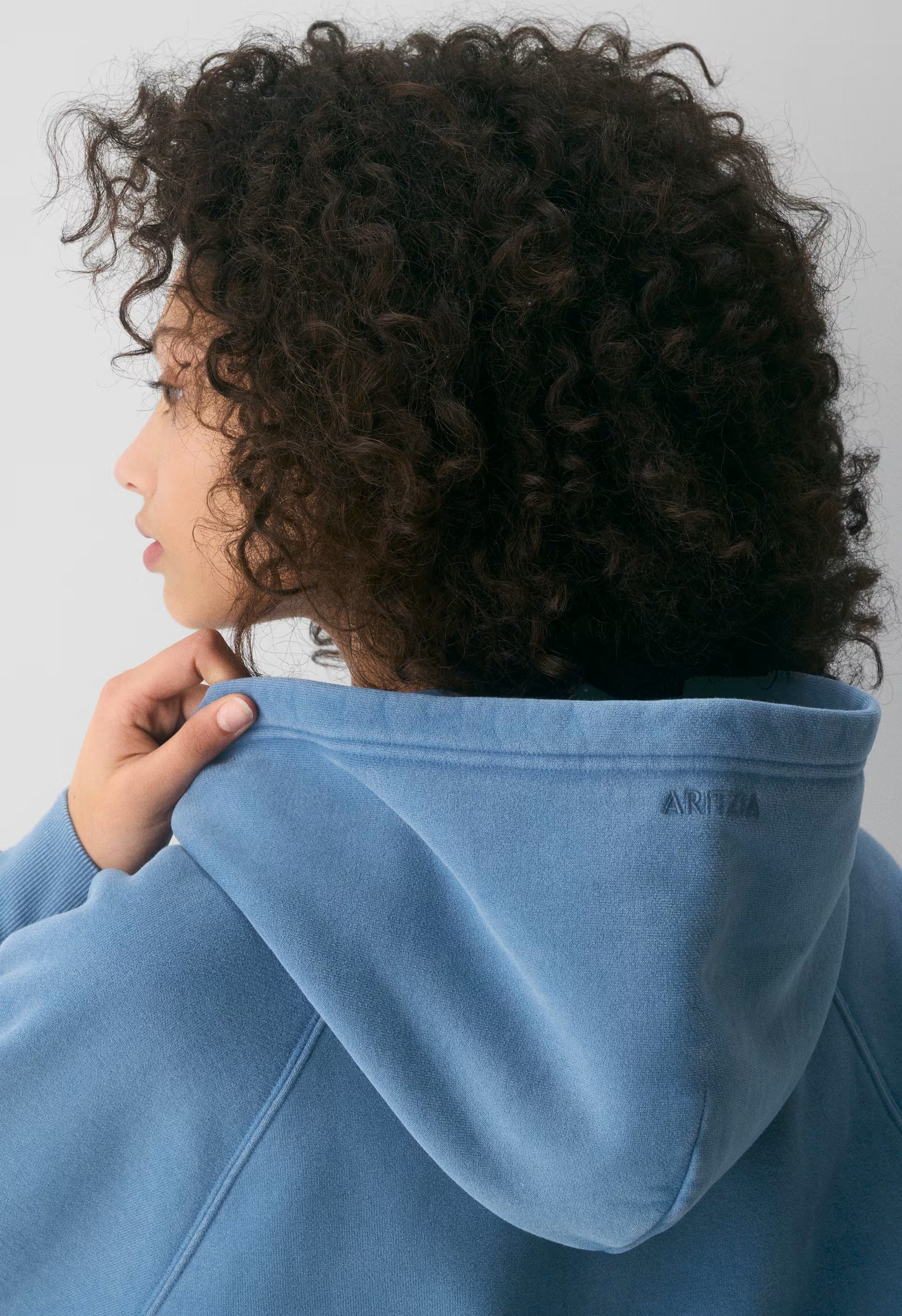 Cozy Sweatfleece Mega Raglan™ Hoodie - NO-STRESS LIGHT BLUE
