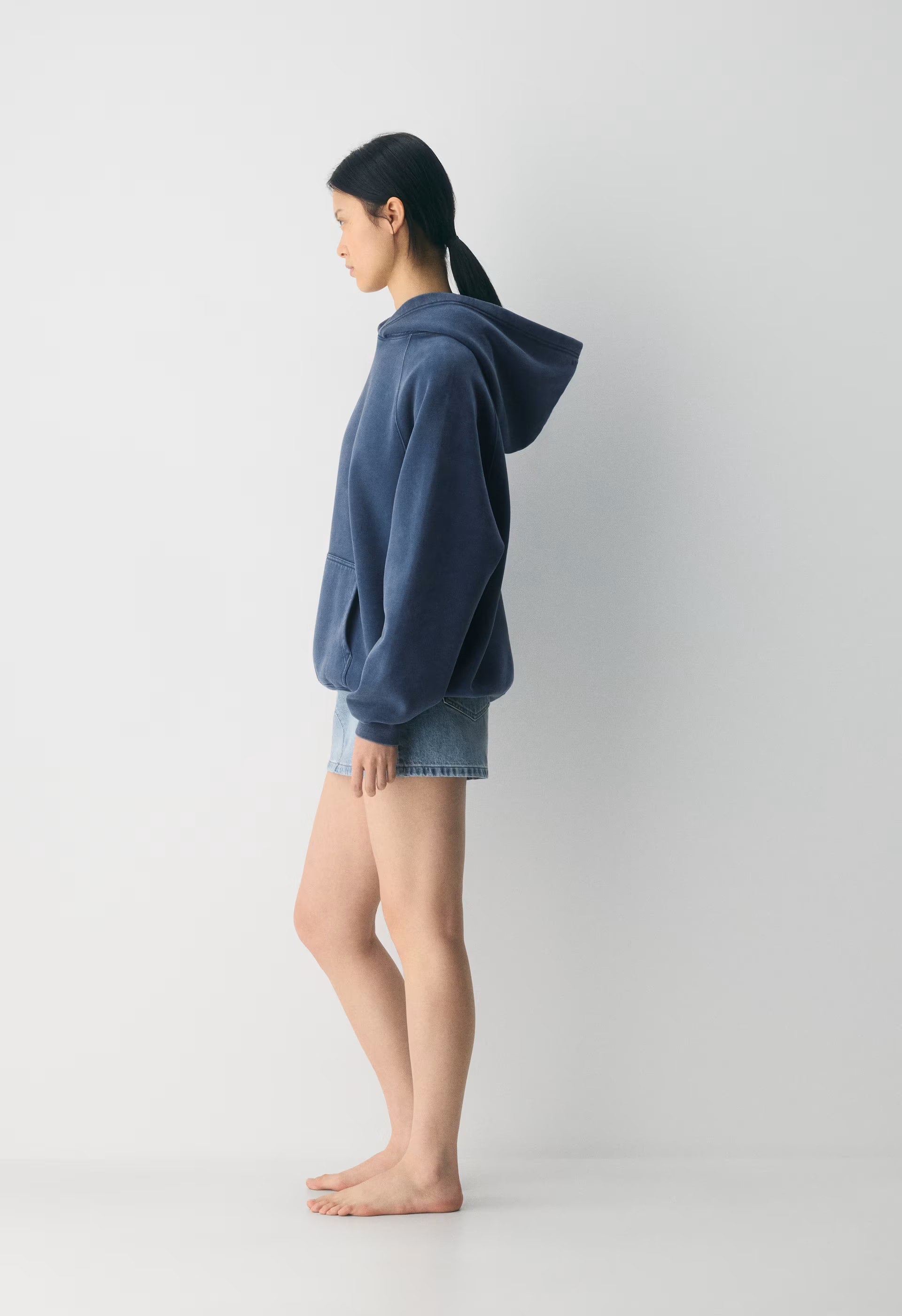 Cozy Sweatfleece Mega Raglan™ Hoodie - NO-STRESS MEDIUM BLUE