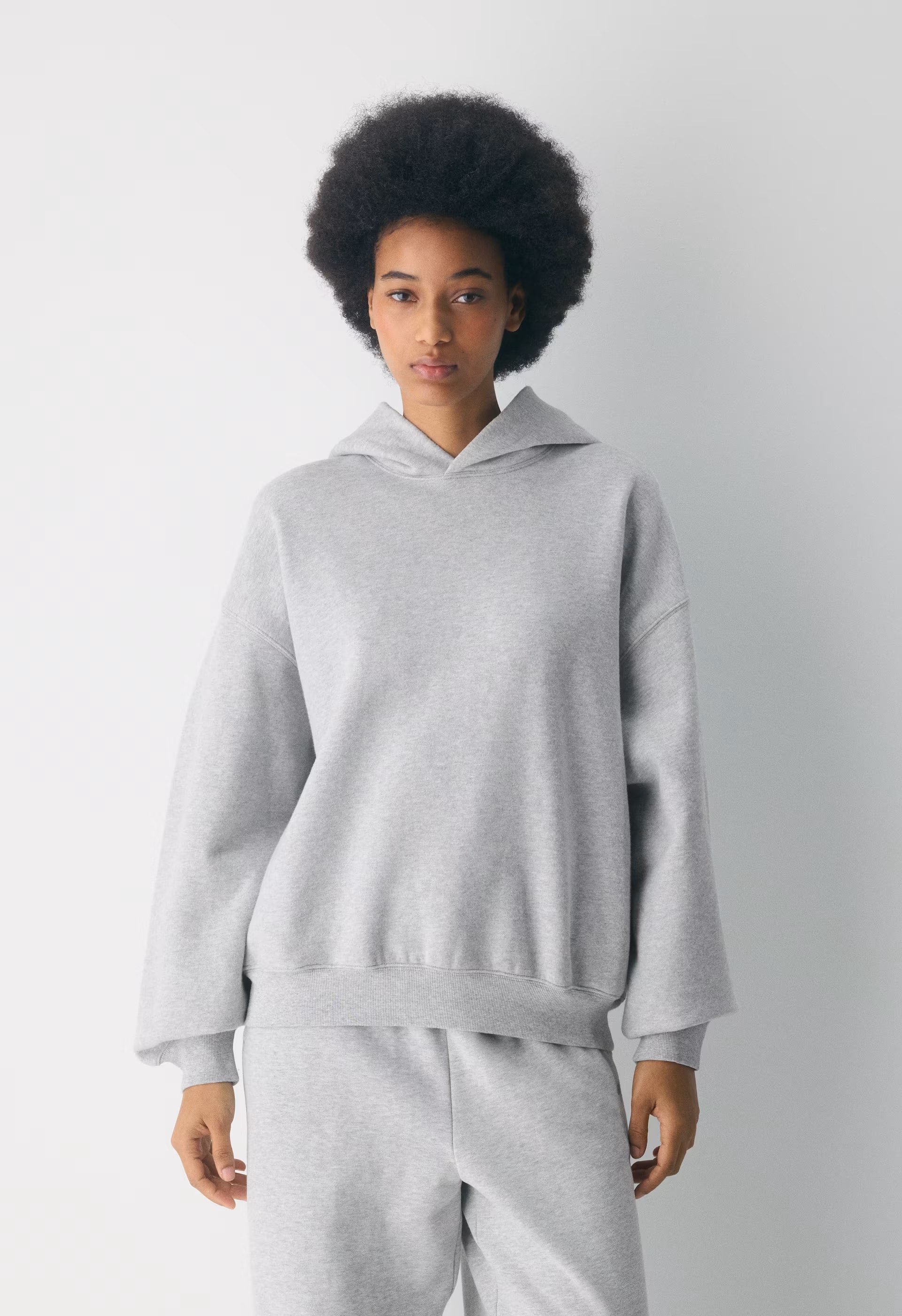Cozy Sweatfleece Mega Hoodie - HEATHER CHROME