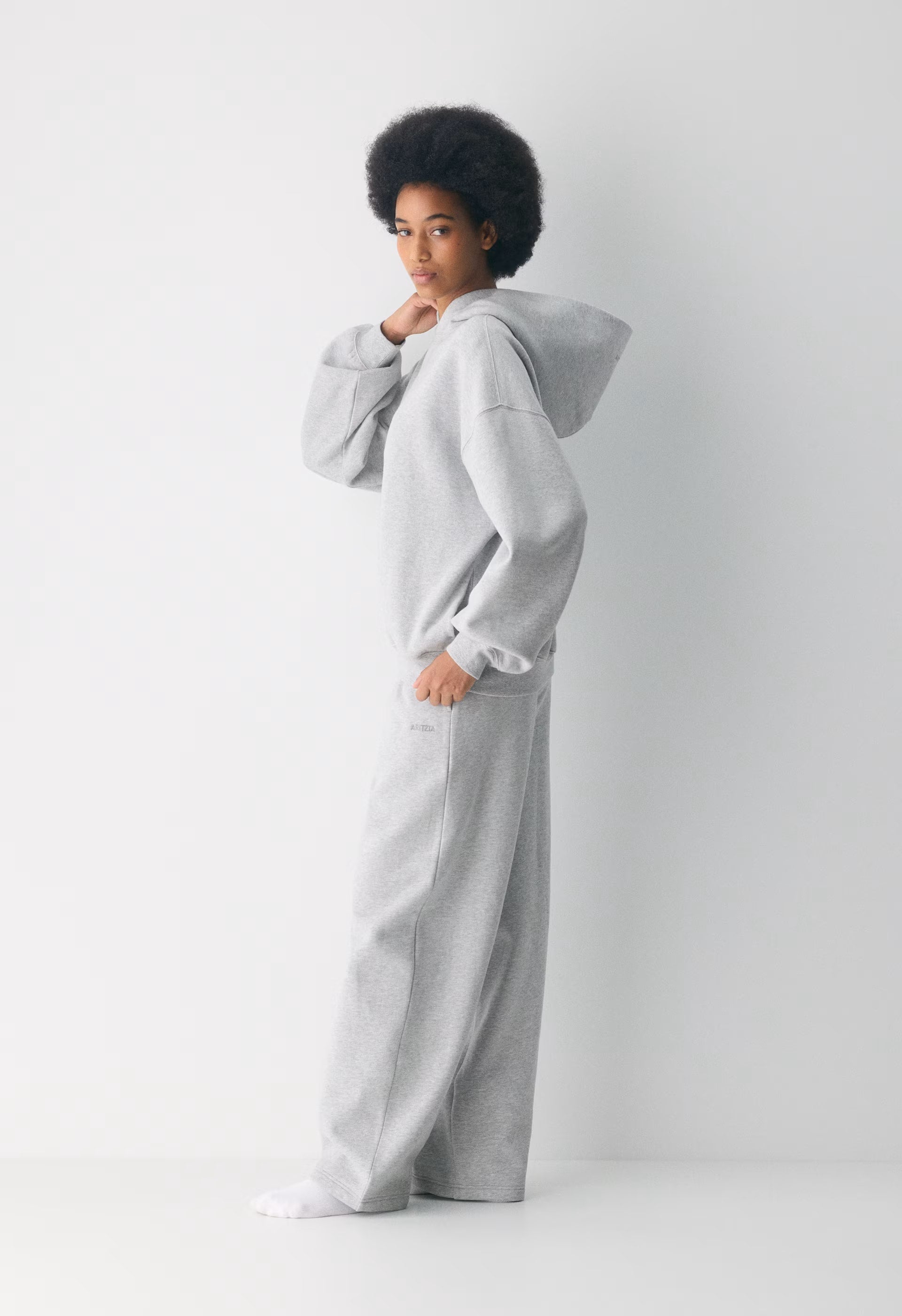 Cozy Sweatfleece Mega Hoodie - HEATHER CHROME