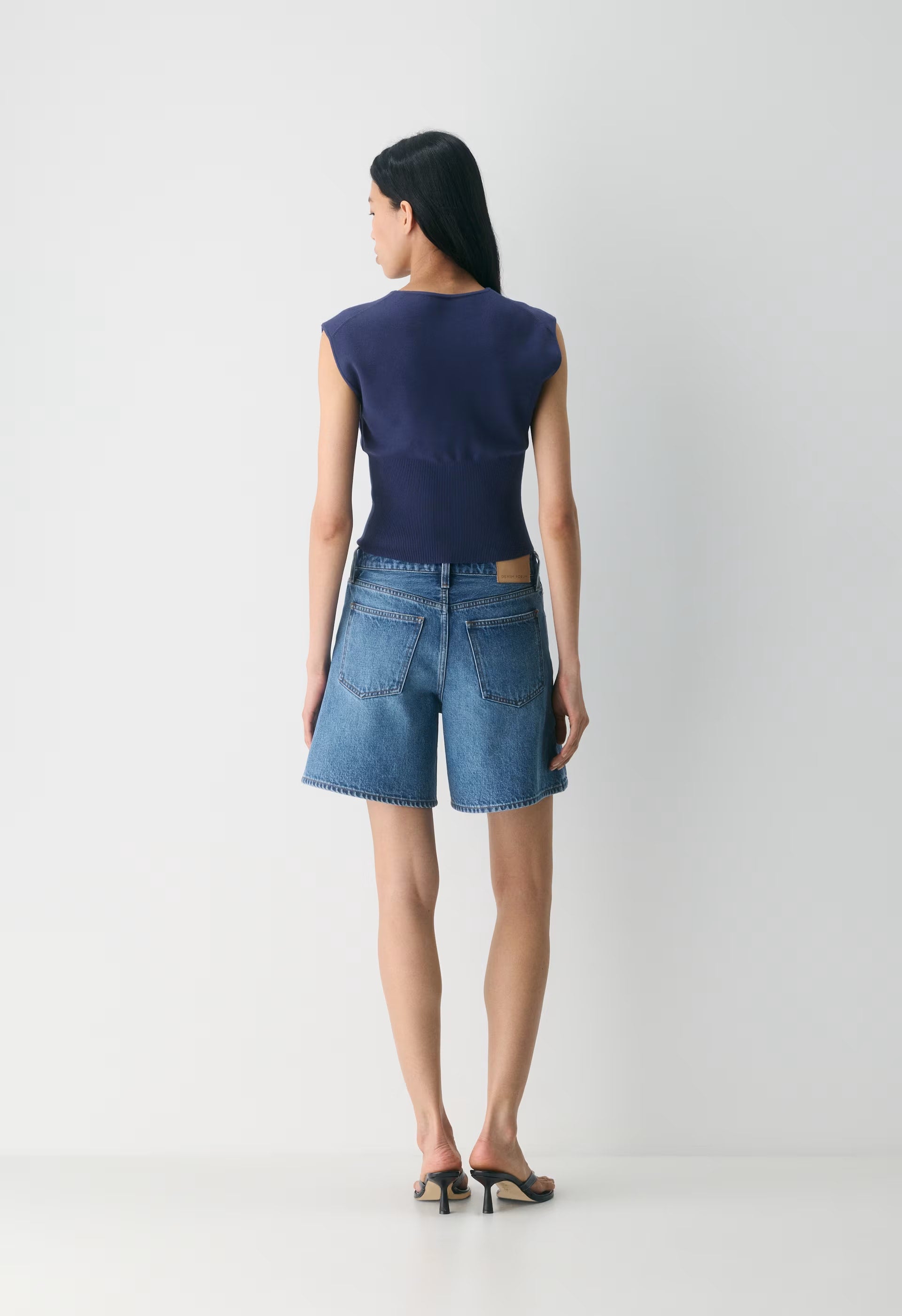 Golightly Sleeveless Cardigan - Wonder Yarn - HARBOUR NAVY
