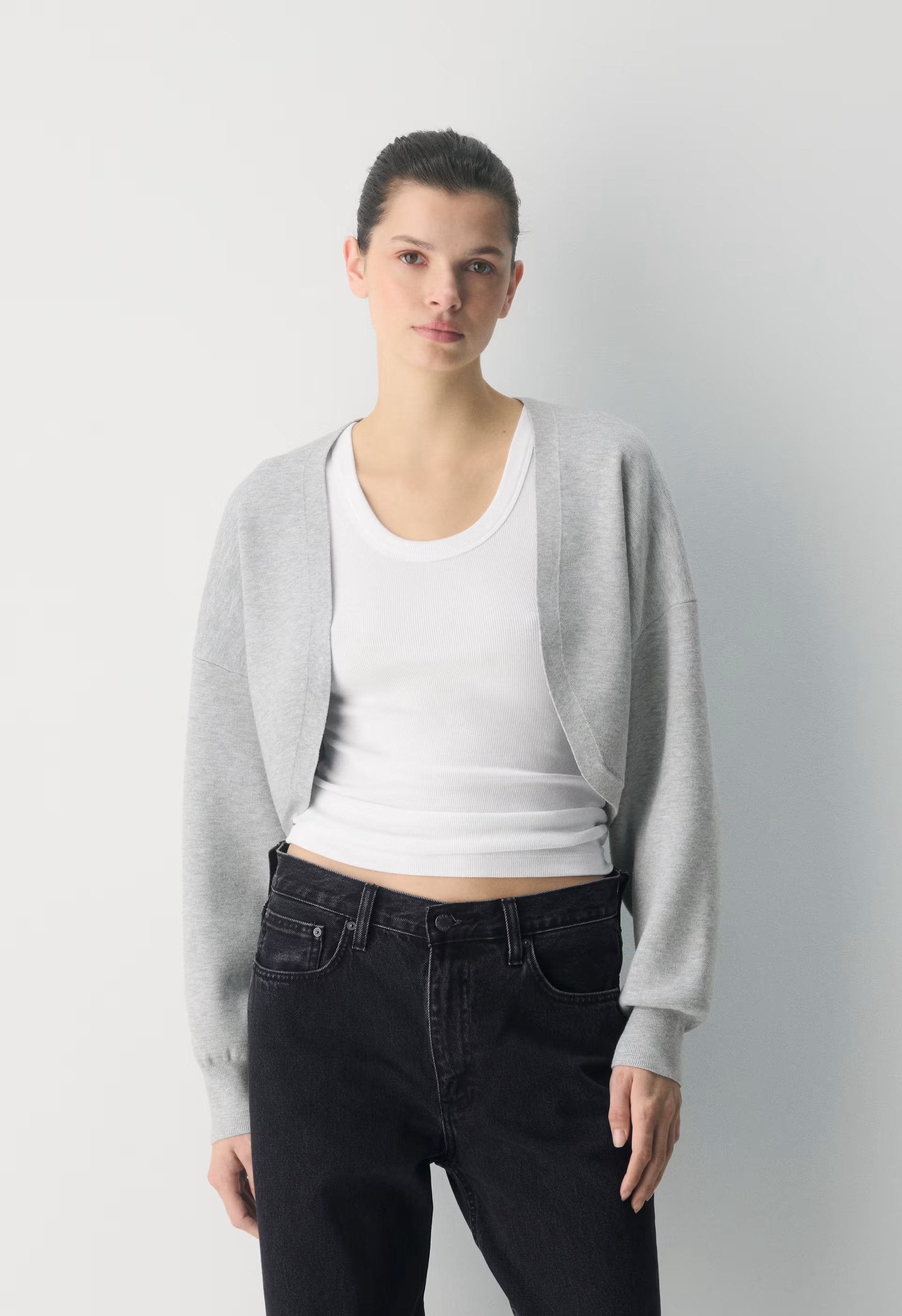 New Decision Shrug - Wonder Yarn - HEATHER CHROME