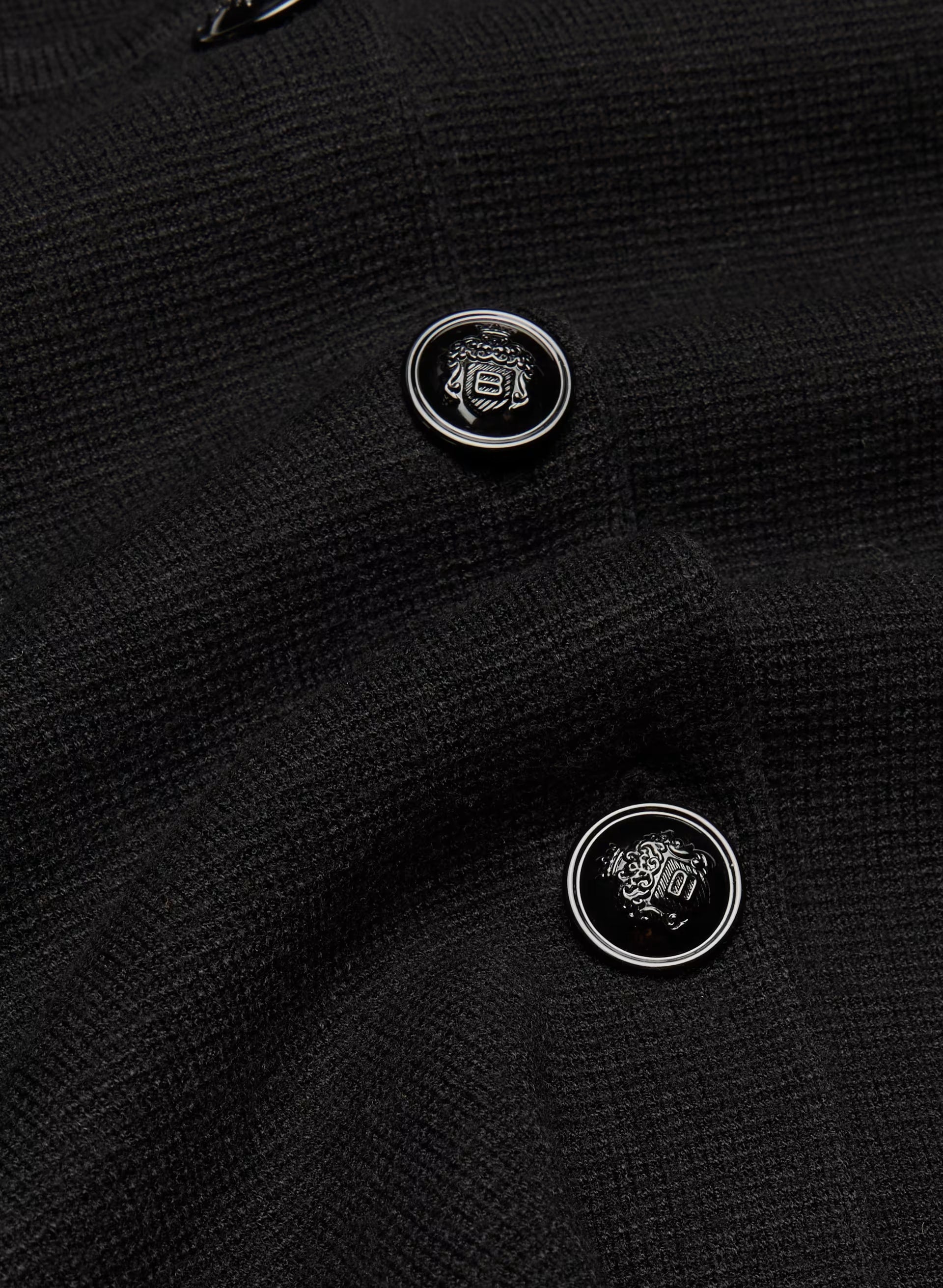 Notable Cardigan - Wonder Yarn - BLACK