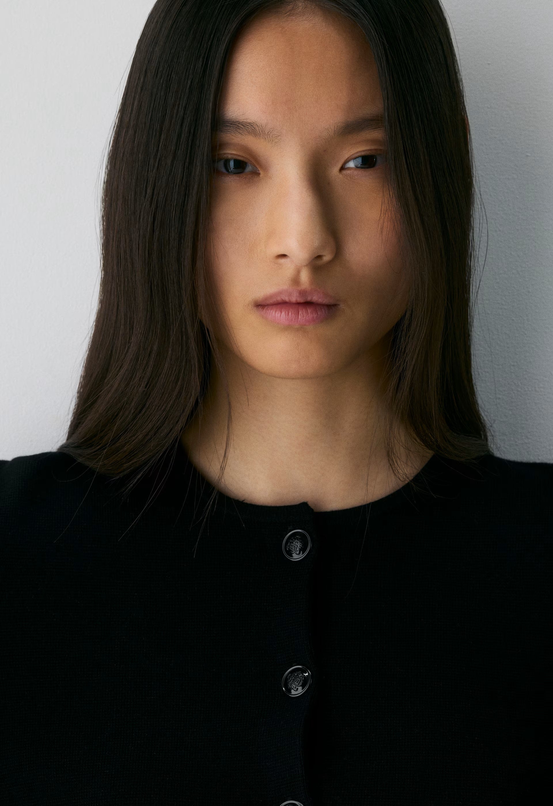 Notable Cardigan - Wonder Yarn - BLACK