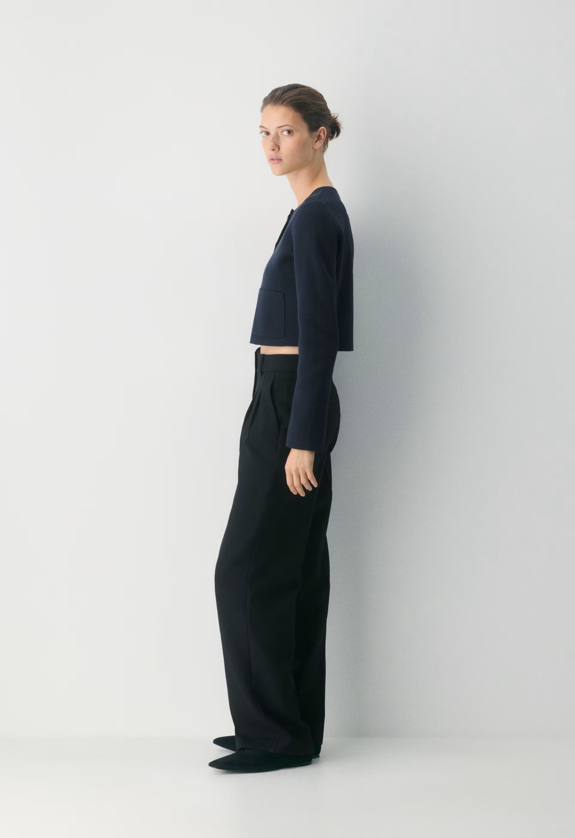 Notable Cardigan - Wonder Yarn - DARK NIGHT NAVY