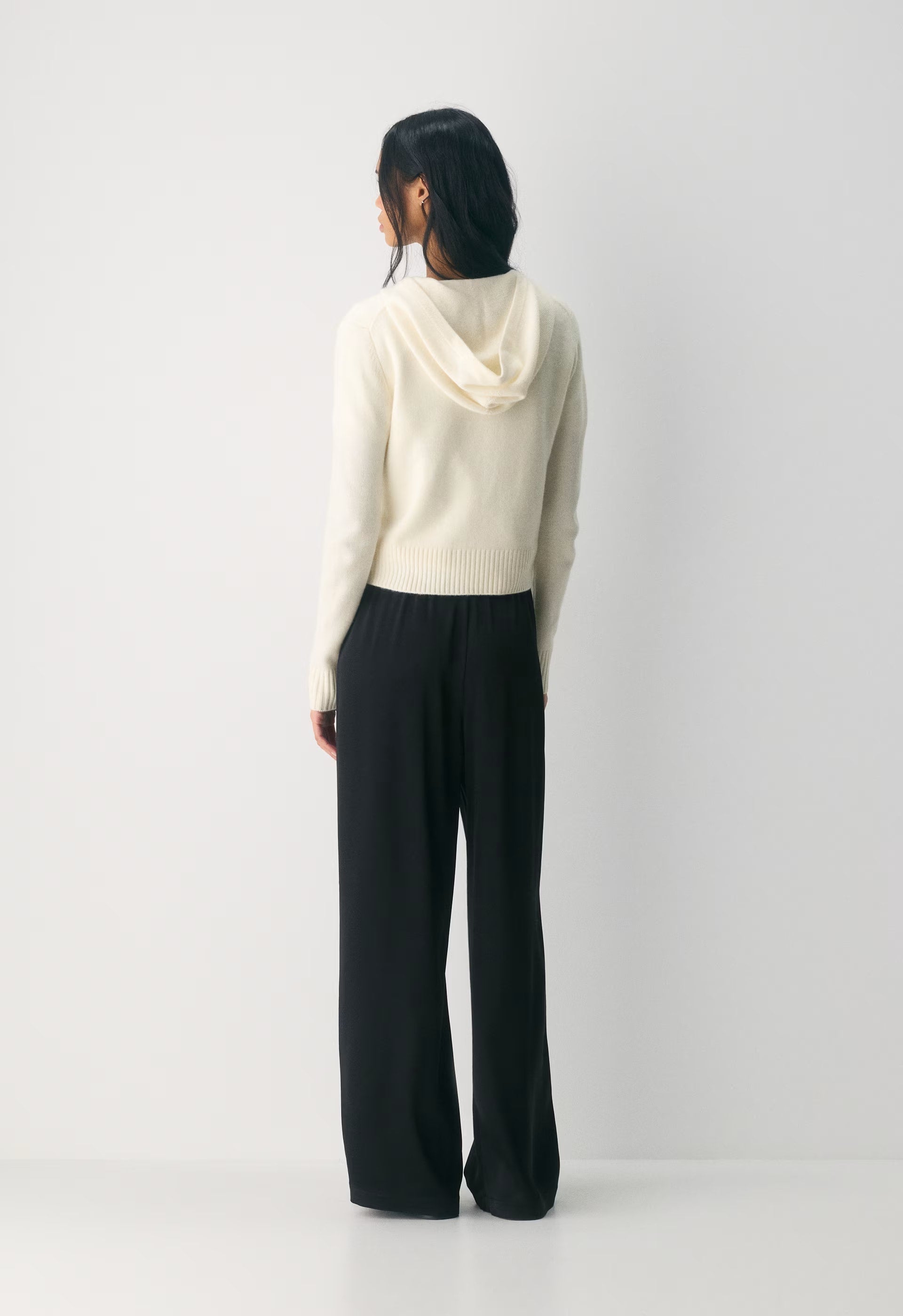 Essential Cashmere Idyllic Zip Hoodie - LIGHT BIRCH