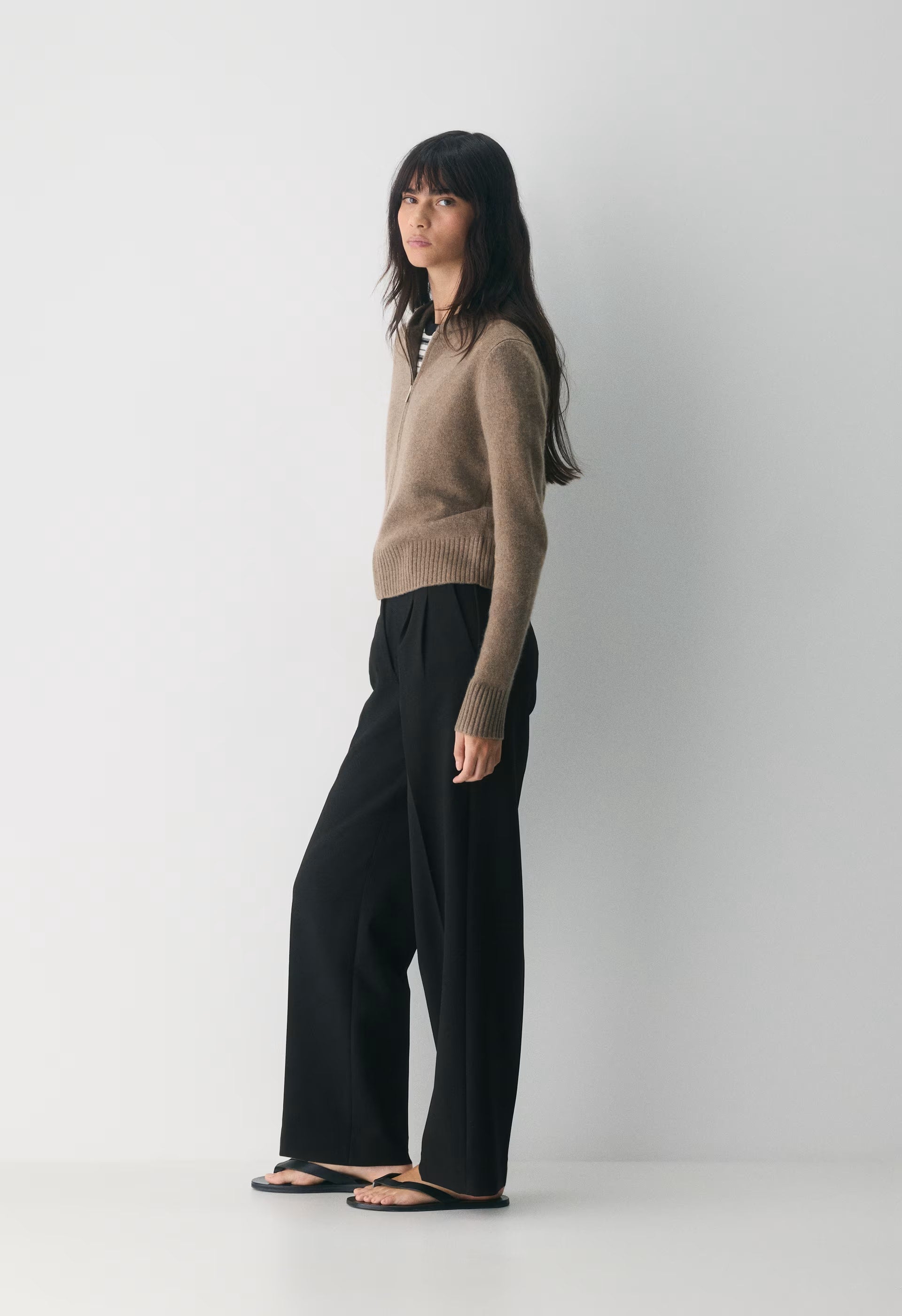 Essential Cashmere Idyllic Zip Hoodie - HEATHER FOLIO TAUPE