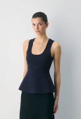 Tenacity Top - Wonder Yarn - ADMIRAL