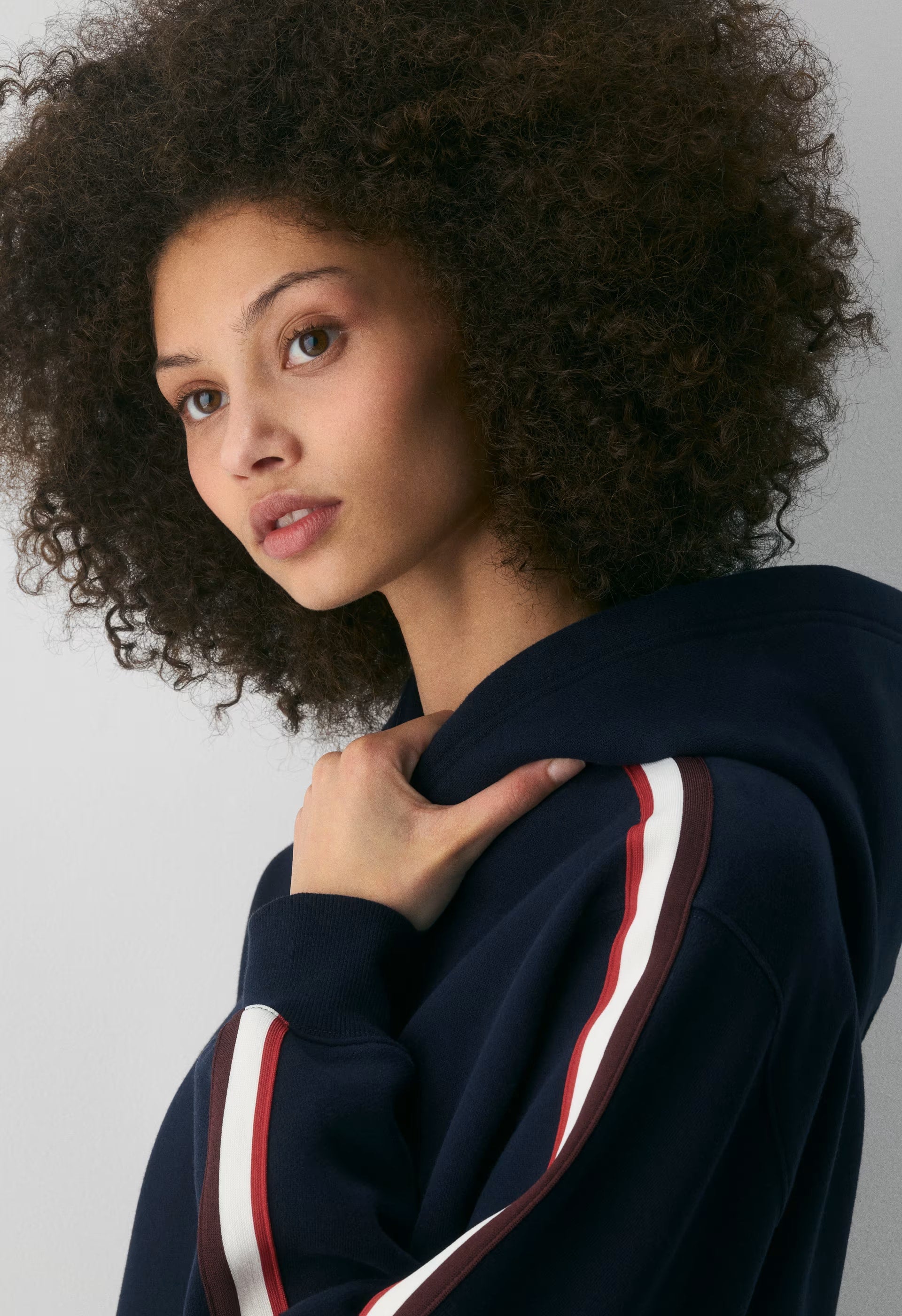 Cozy Sweatfleece Perfect Hoodie - ADMIRAL /MULTI