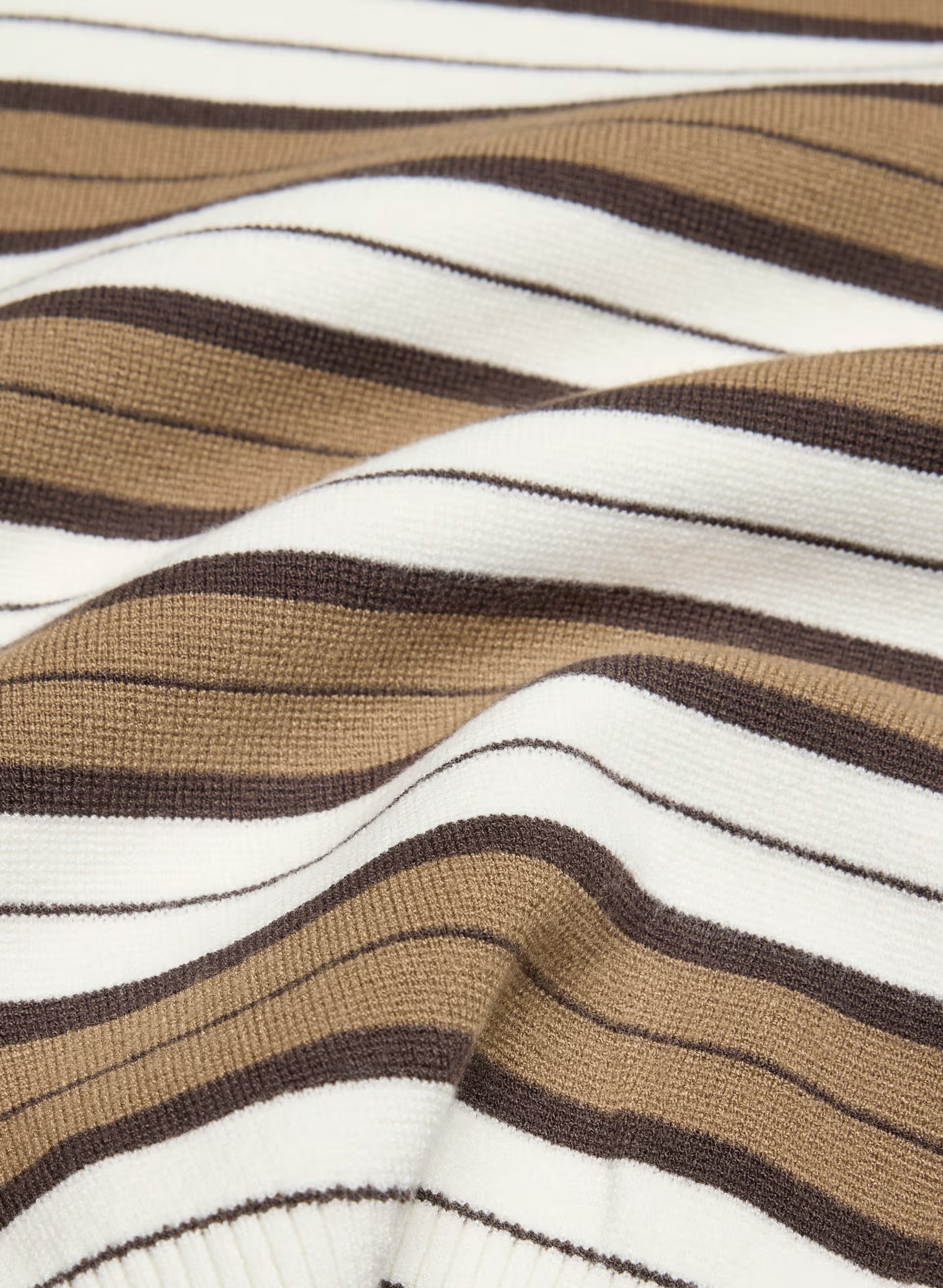 Golightly Cardigan - Wonder Yarn - DESERT SAND/LGHT BRCH