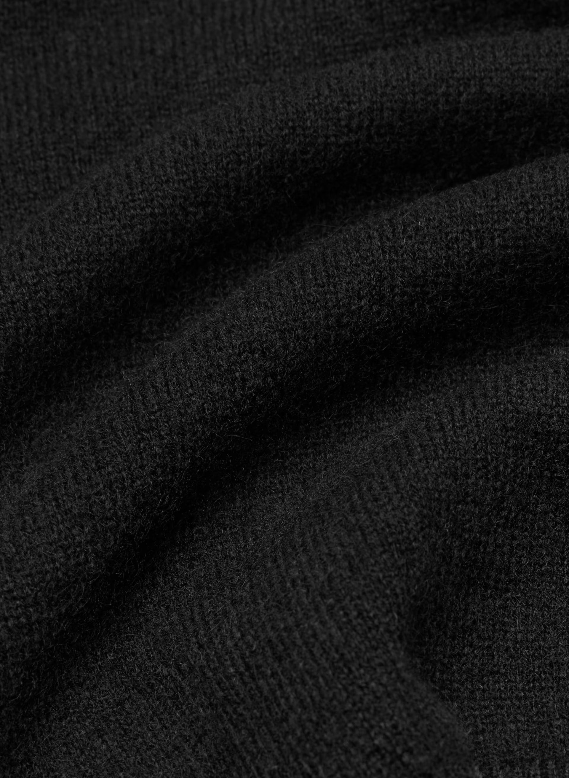 Bare Cashmere Cellini Shortsleeve Sweater - BLACK