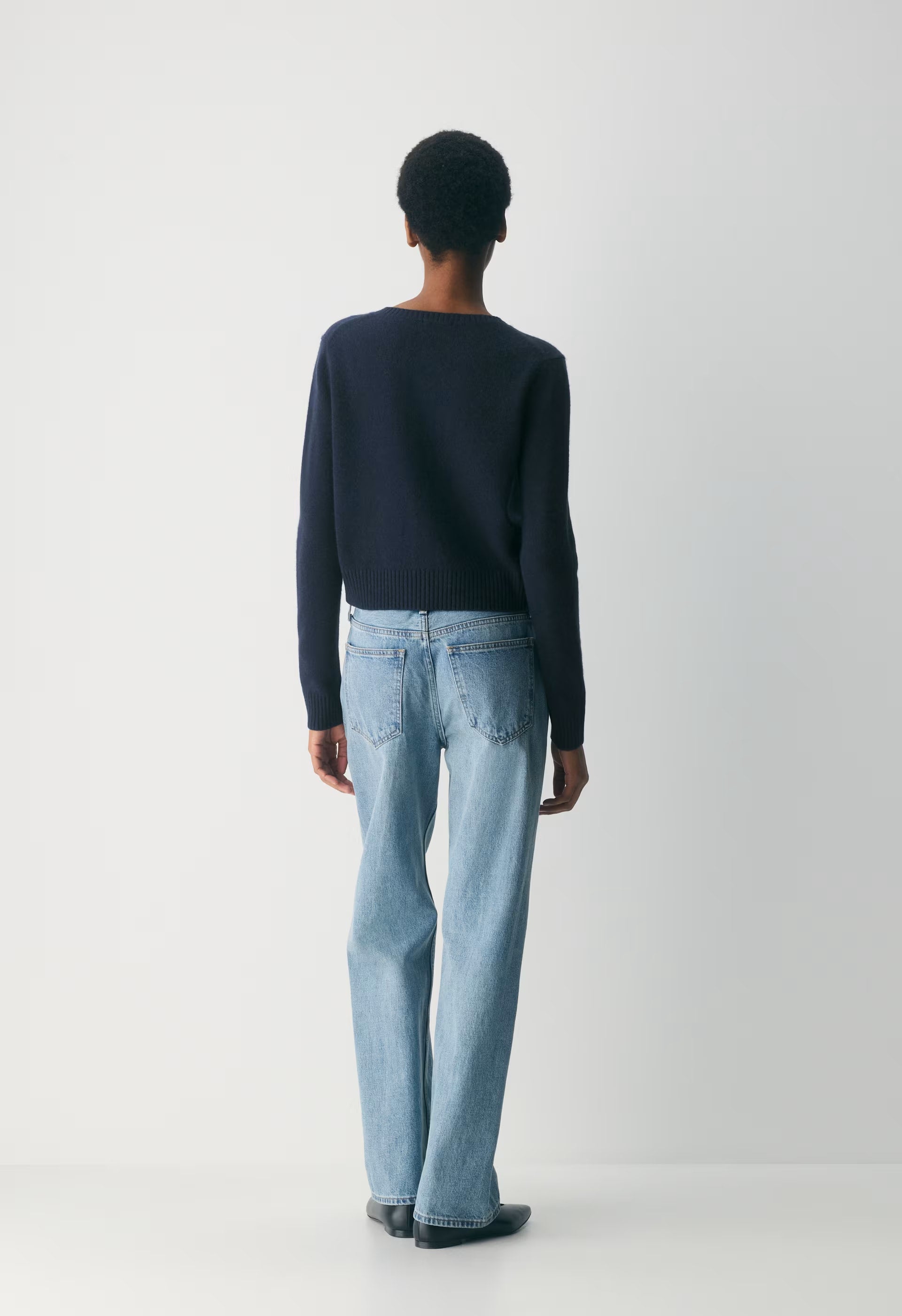 Essential Cashmere Acme Cardigan - ADMIRAL