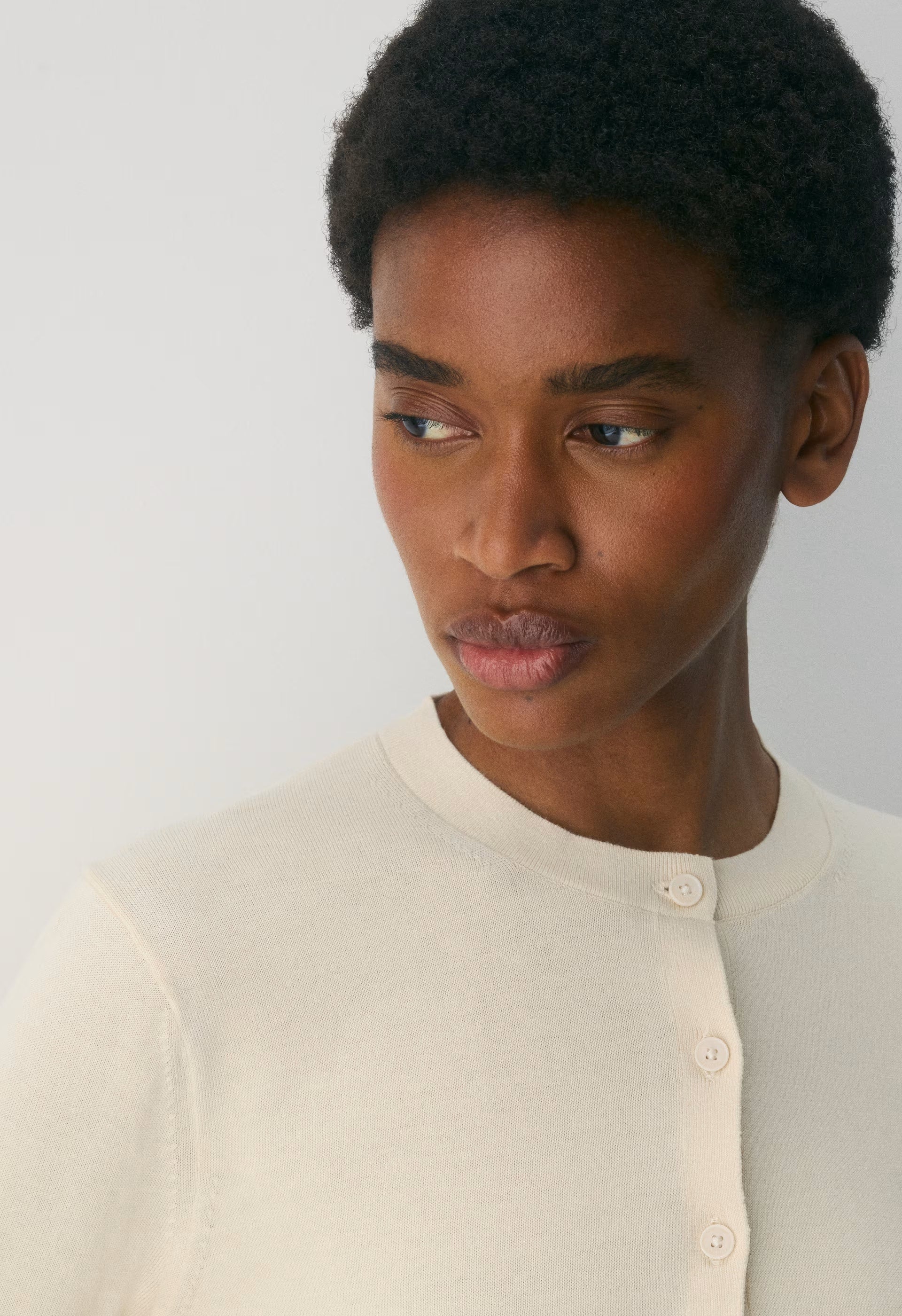 Noteworthy Cardigan - WHITE SHADOW