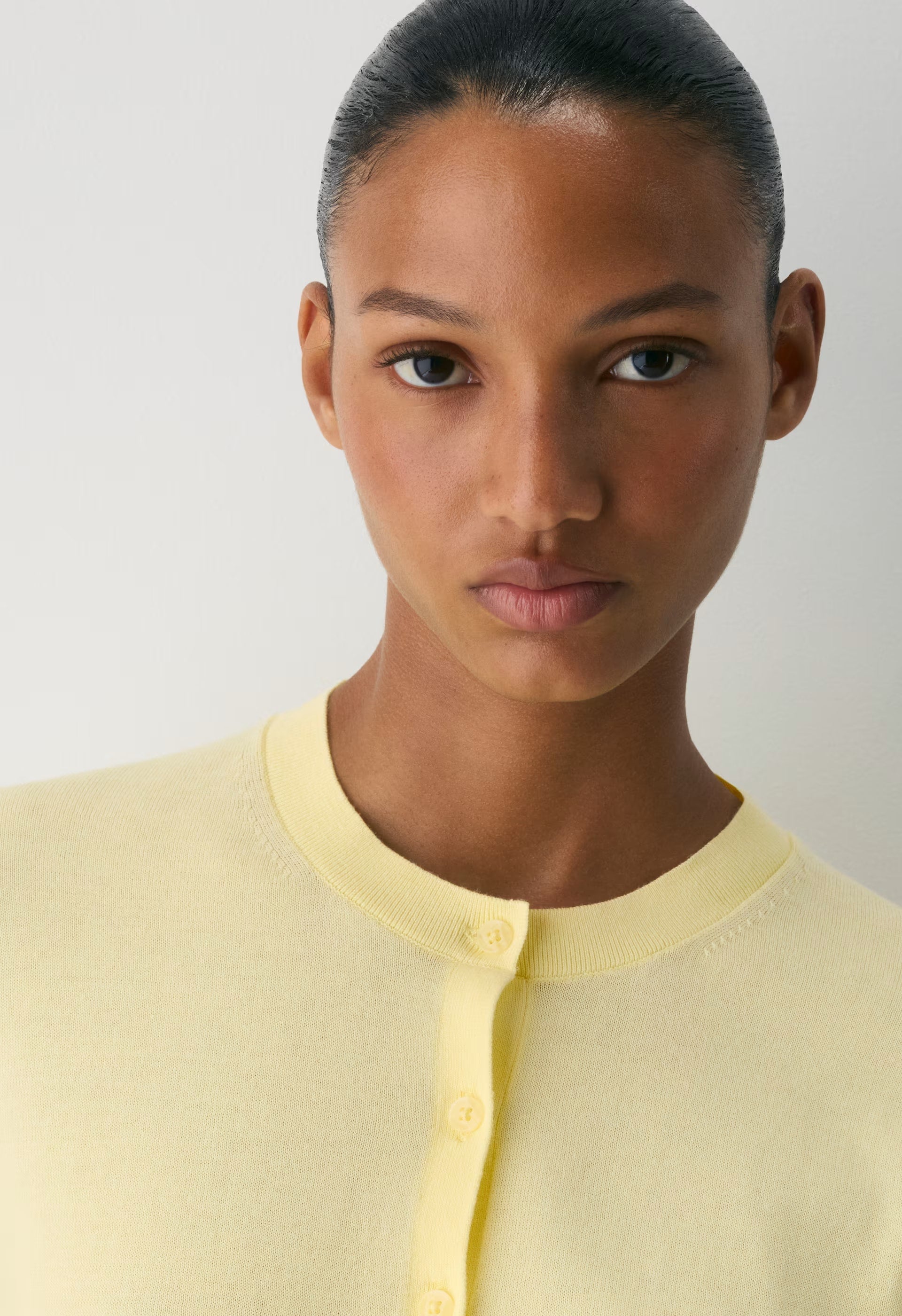 Noteworthy Cardigan - LEMONADE