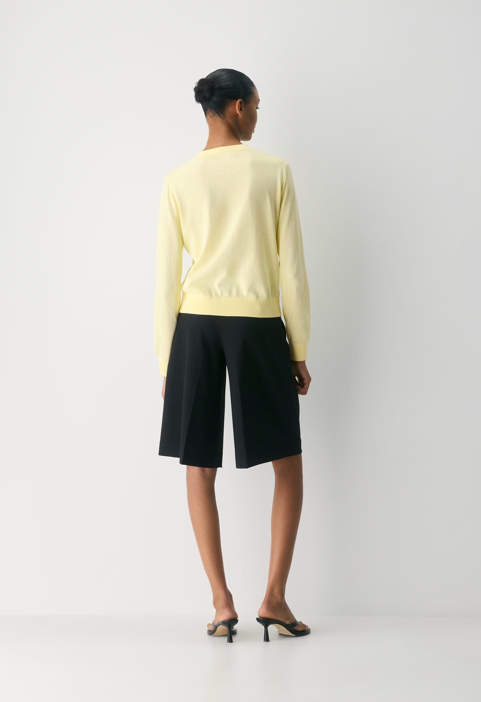 Noteworthy Cardigan - LEMONADE