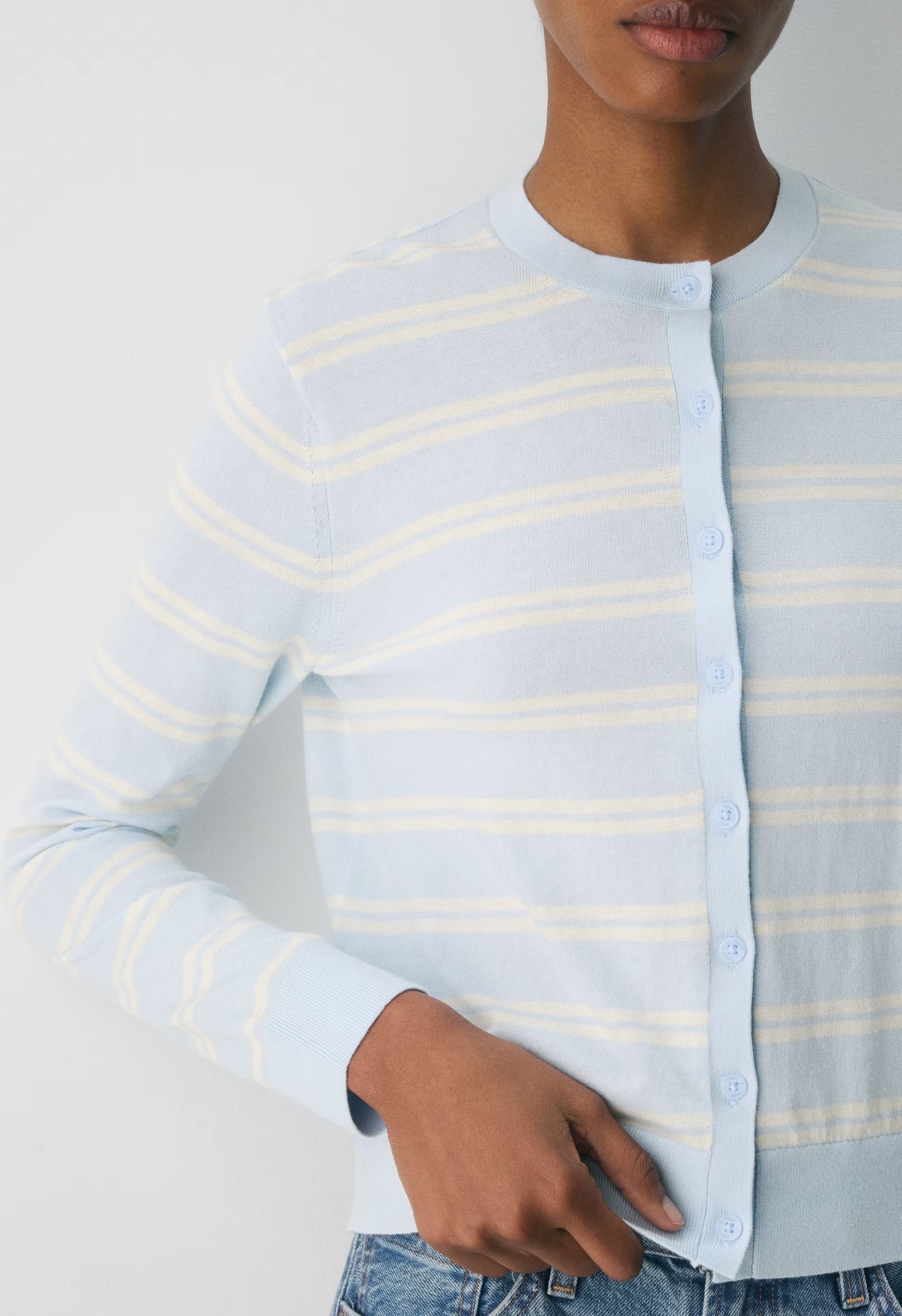 Noteworthy Cardigan - MDDAY BLUE/LGHT BRCH