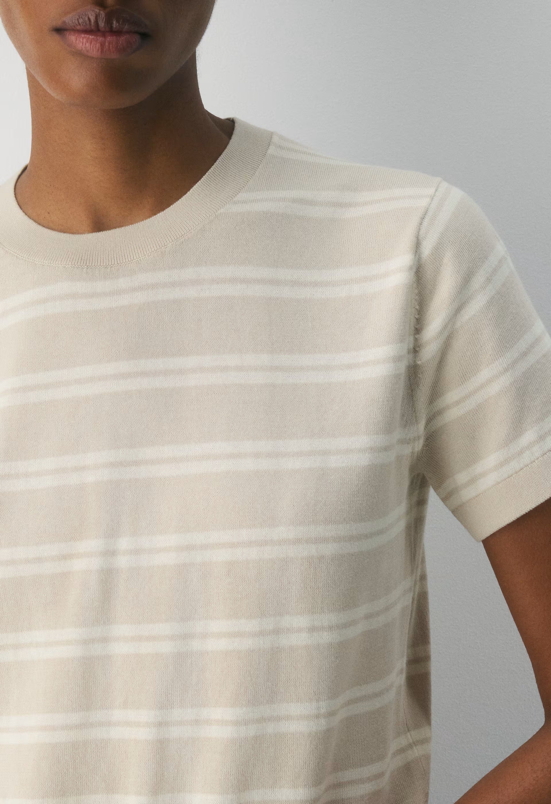 Bloor Shortsleeve Sweater - MTRPLS TAUP /LT BRCH