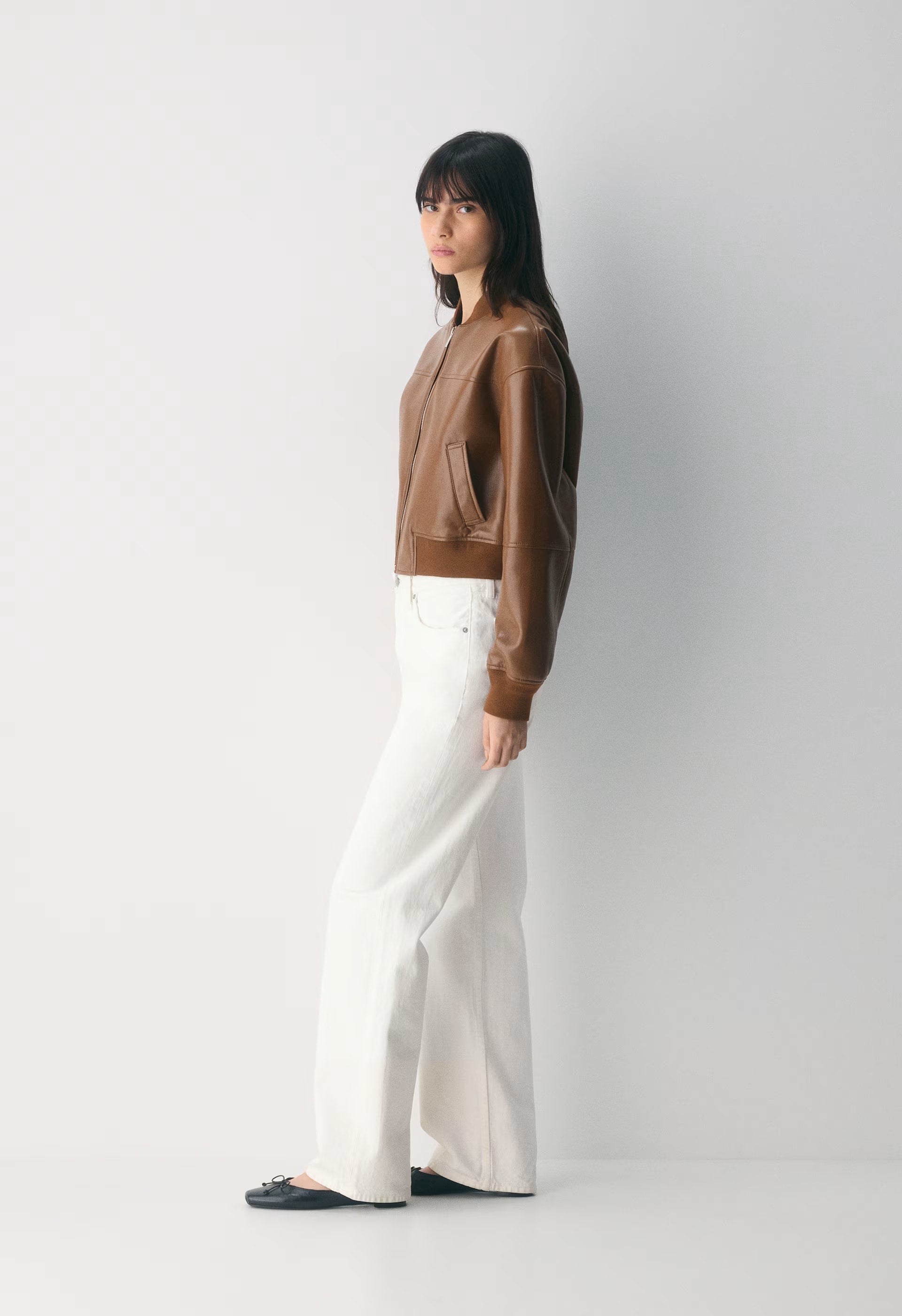 Synergy Bomber - UnReal Leather - CHOCOLATIER BROWN