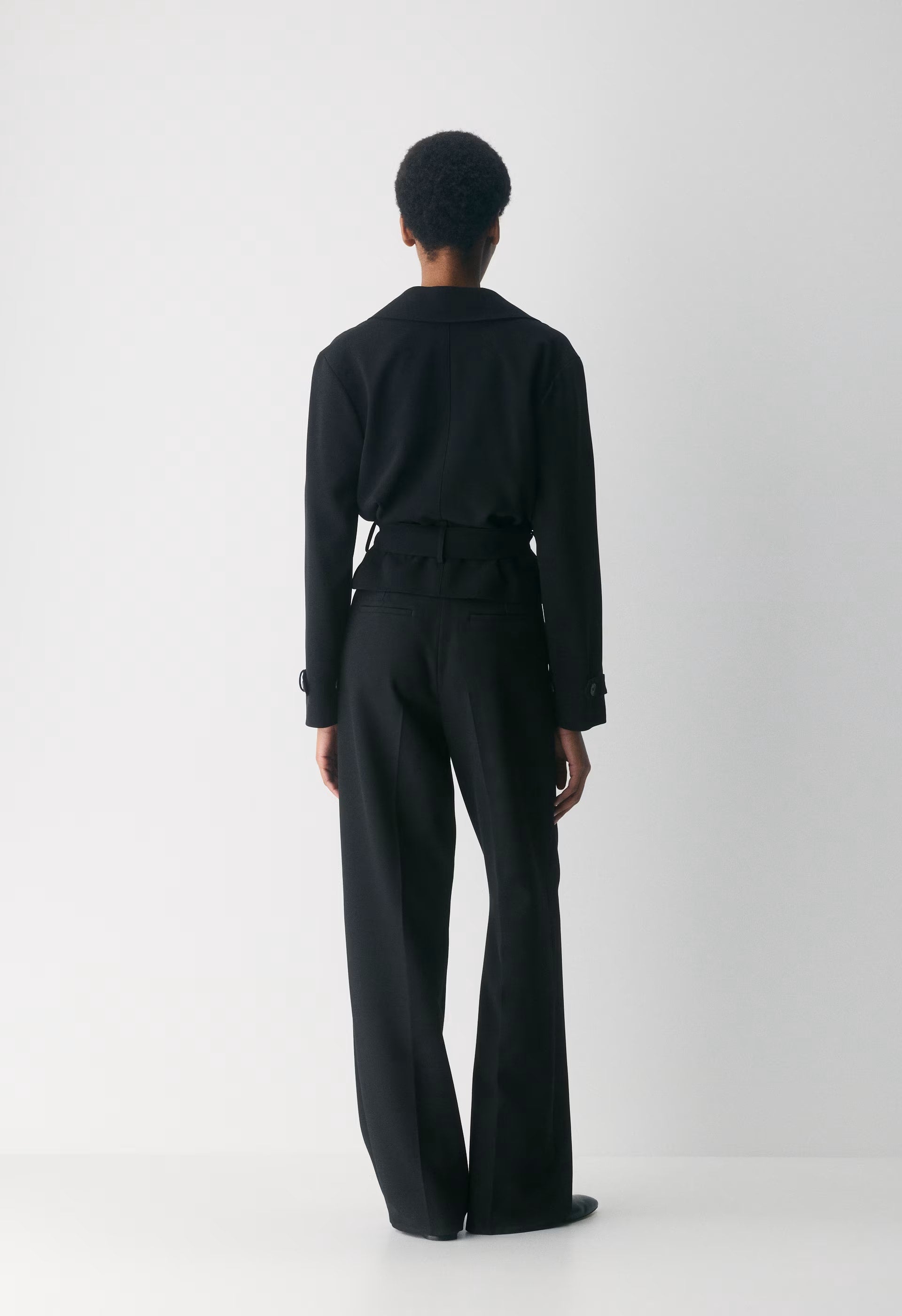 Postage Trench Coat - Sway Crepe - BLACK