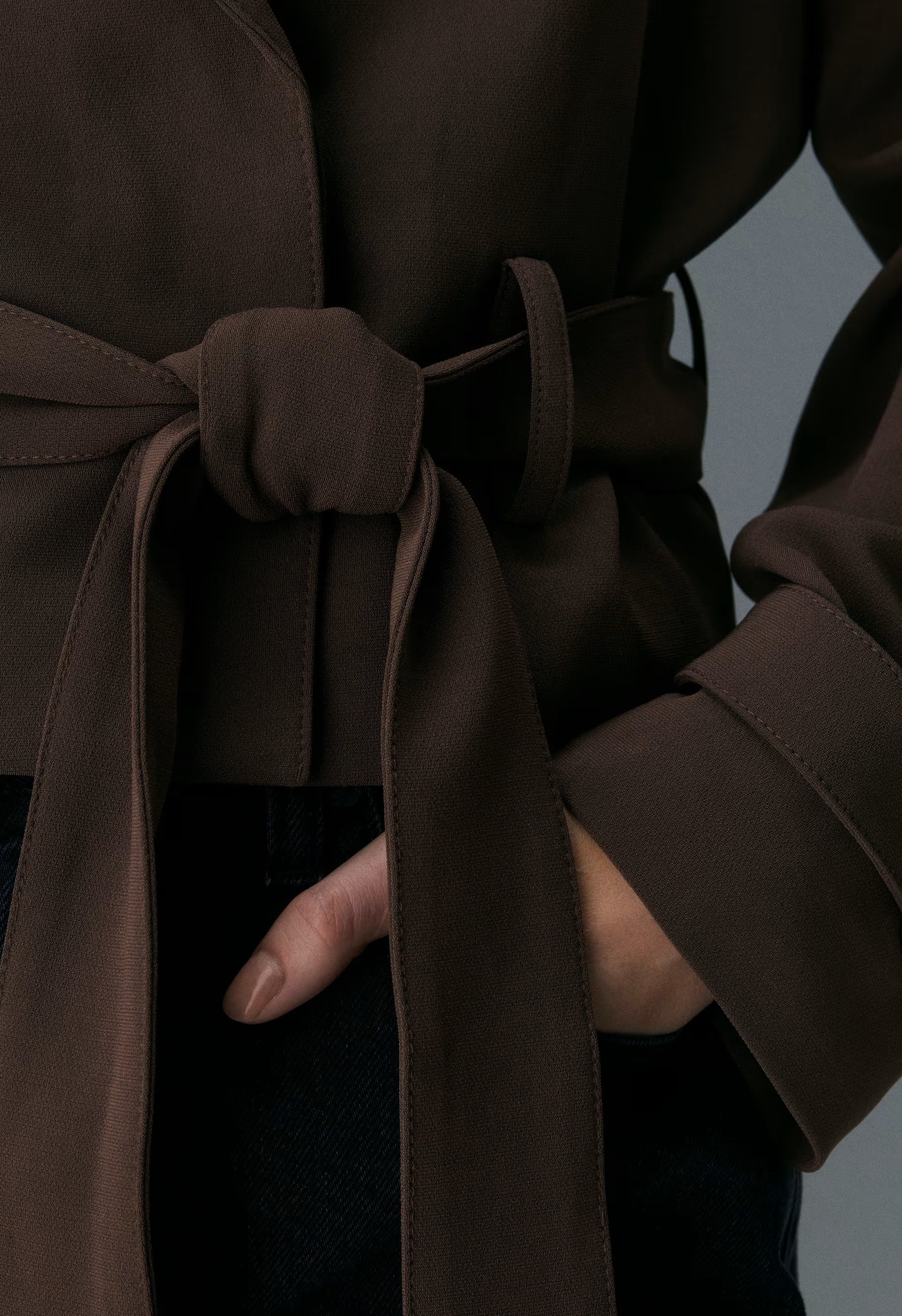 Postage Trench Coat - Sway Crepe - RICH MOCHA BROWN