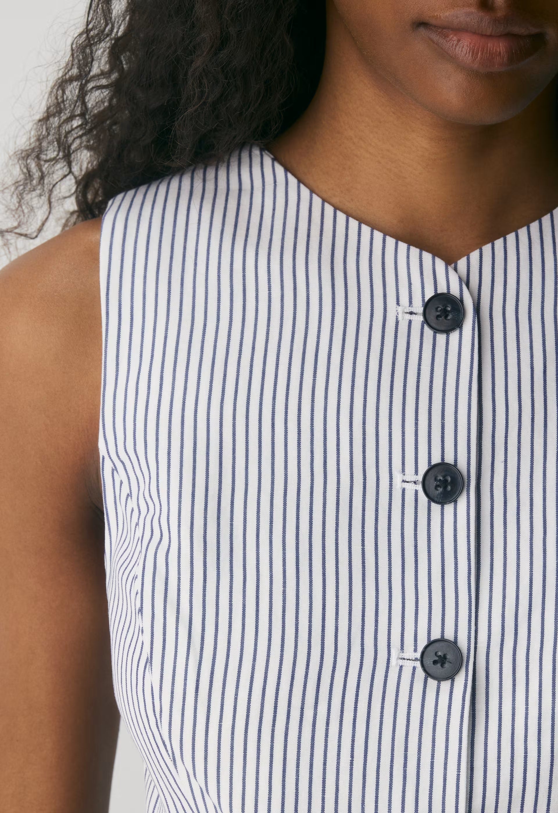 CruiseLinen™ Regal Vest - MILN STRIPE W/HRBR NV