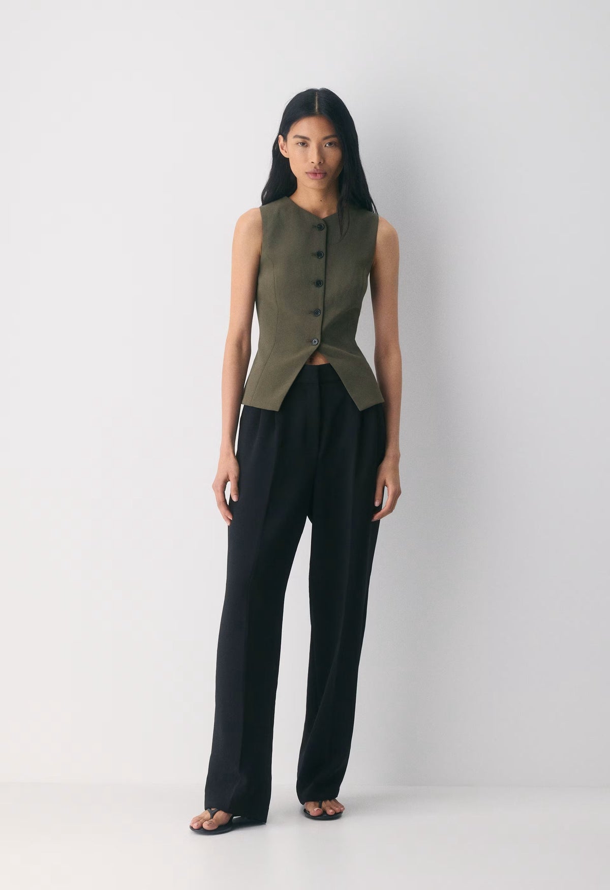 Regal Vest - Crepette™ - DARK OLIVE