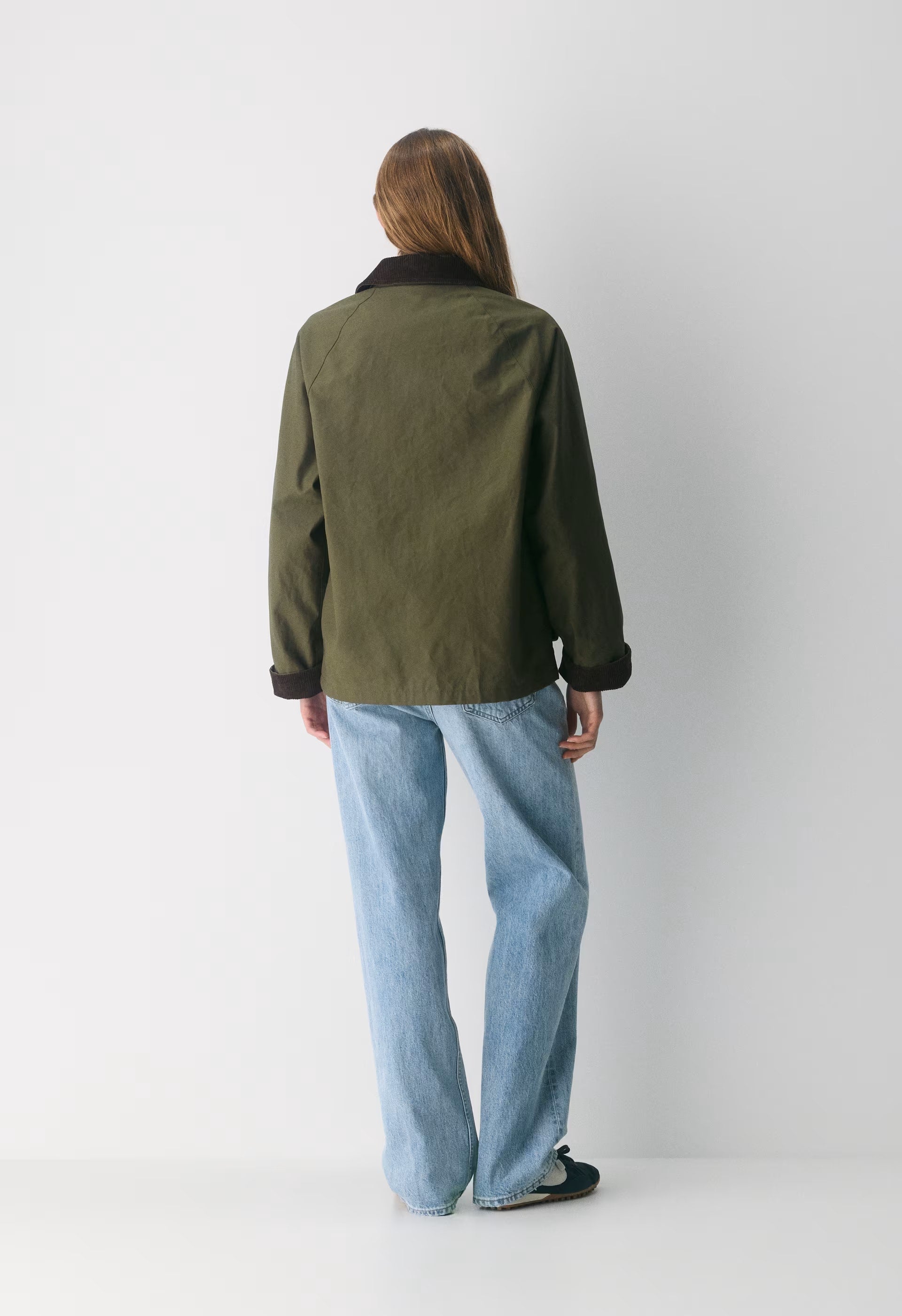 Decibel Waxed Jacket - CAPER GREEN