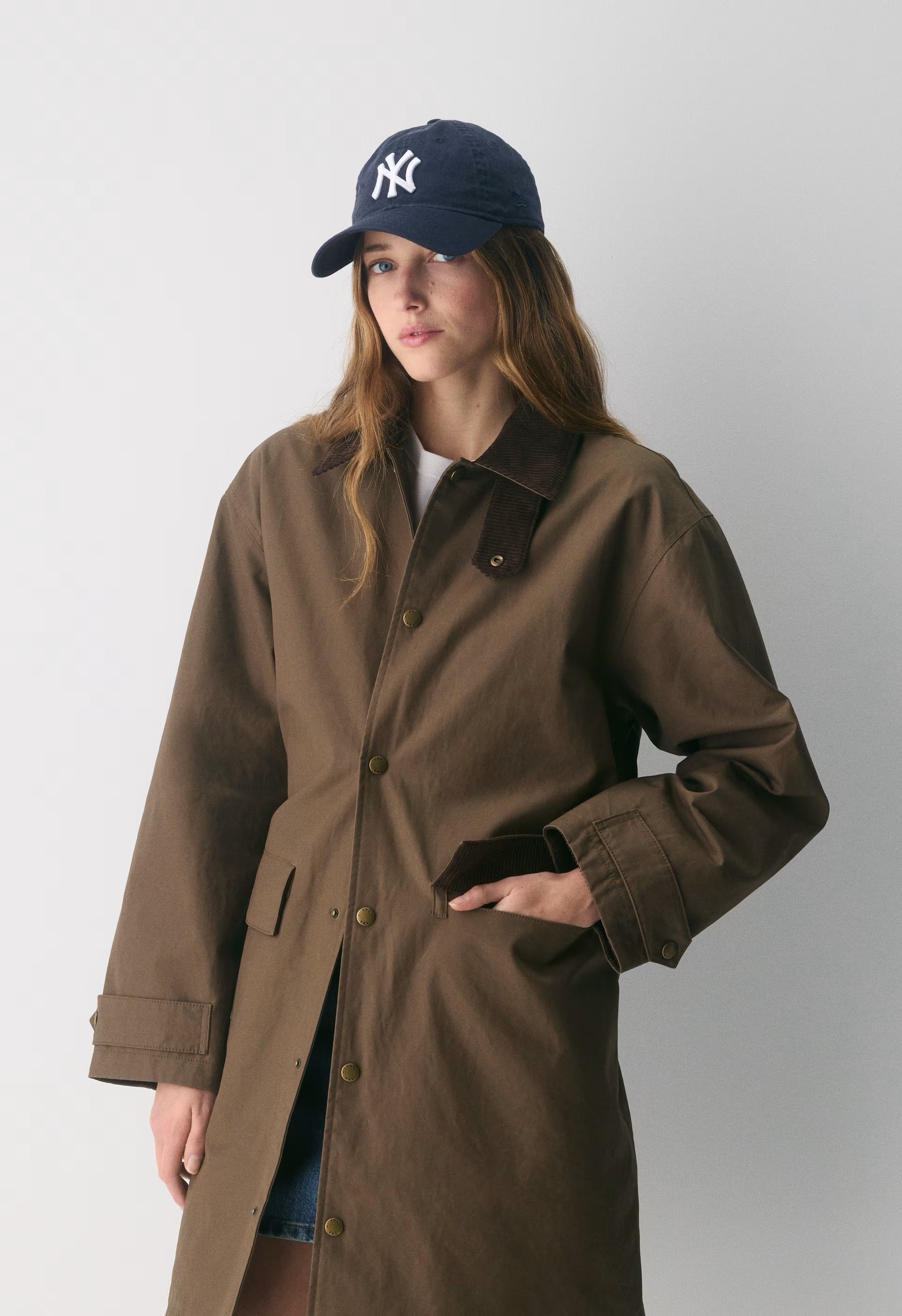 Soundwave Waxed Trench Coat - SYCAMORE BROWN