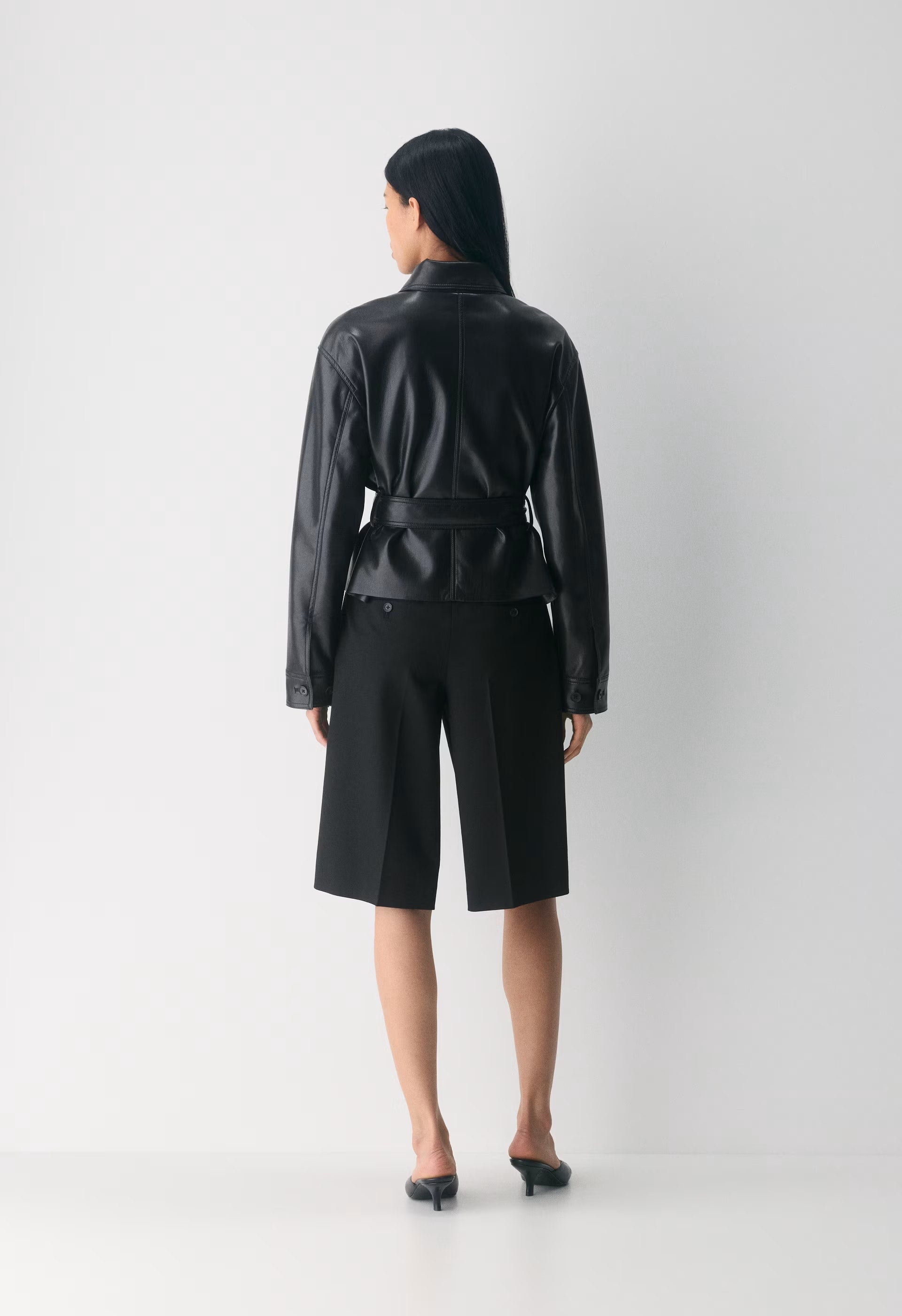 Kerr Jacket - UnReal Leather - BLACK