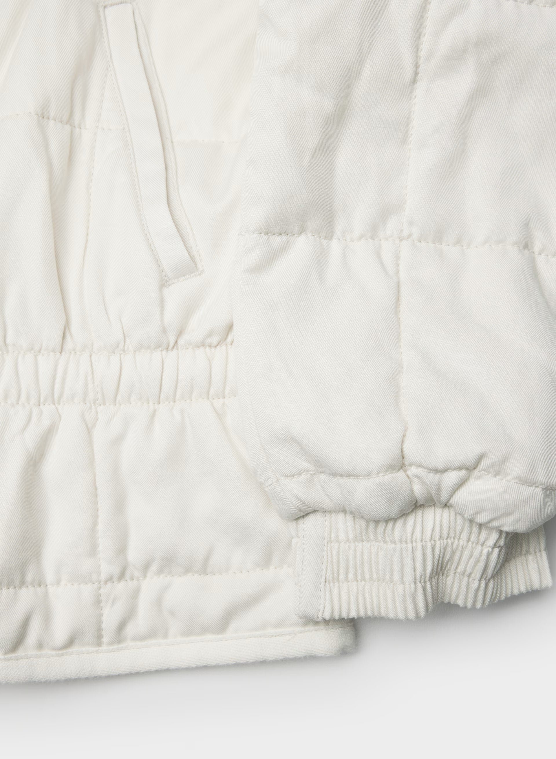 Quest Bomber - LIGHT BIRCH