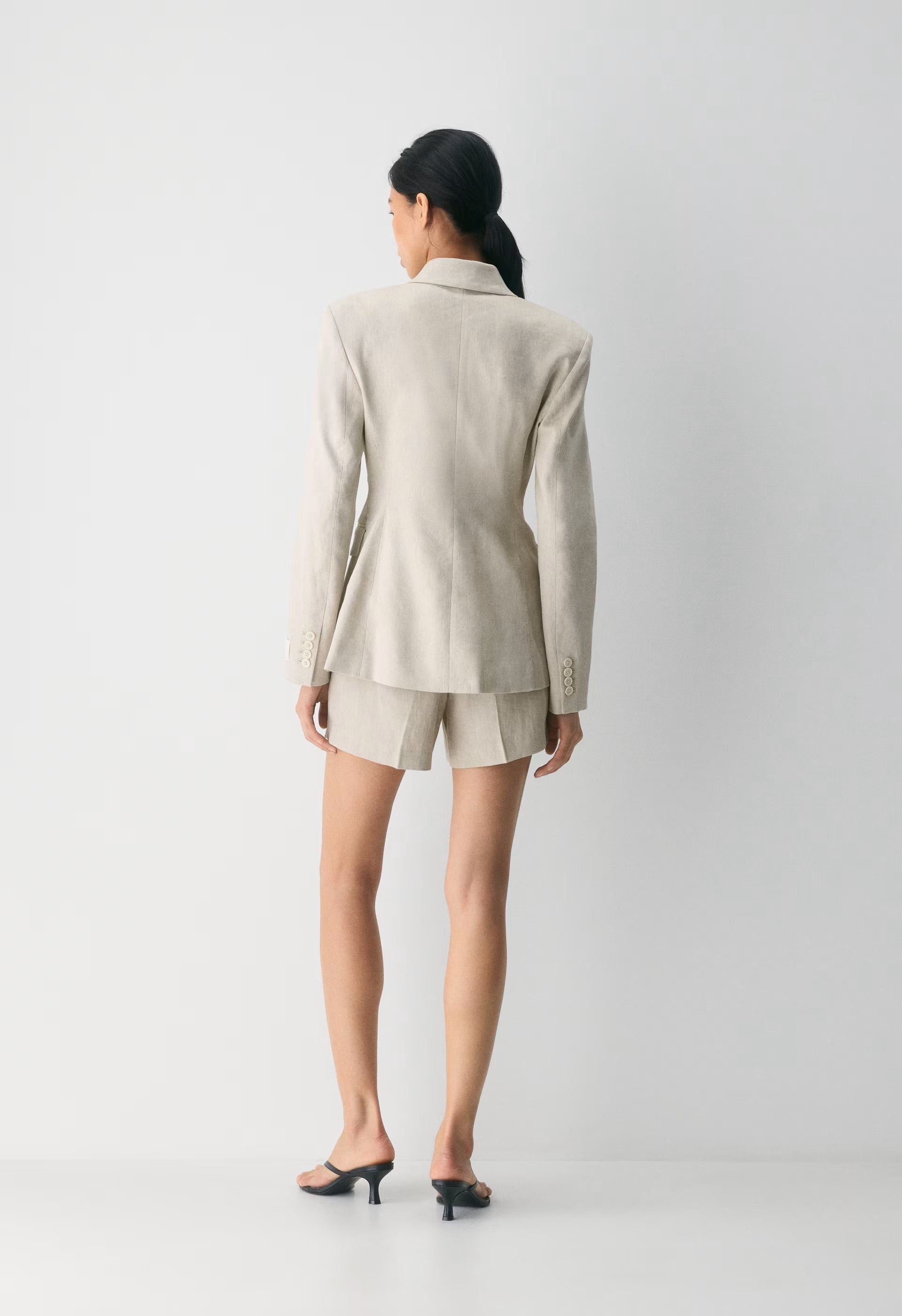 Standout Linen Blazer - UNDYED DARK ECRU