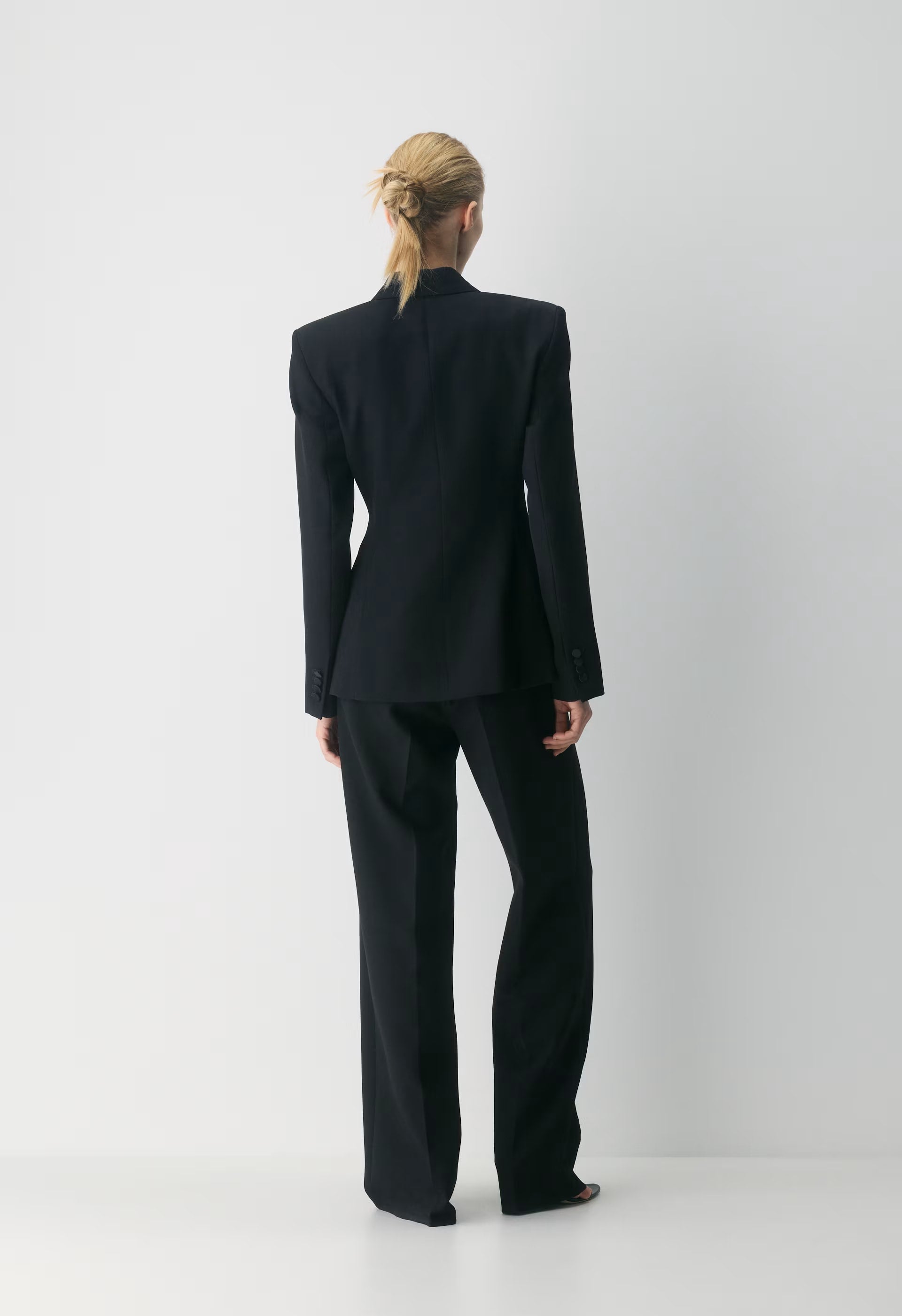 Conservatory Blazer - BLACK