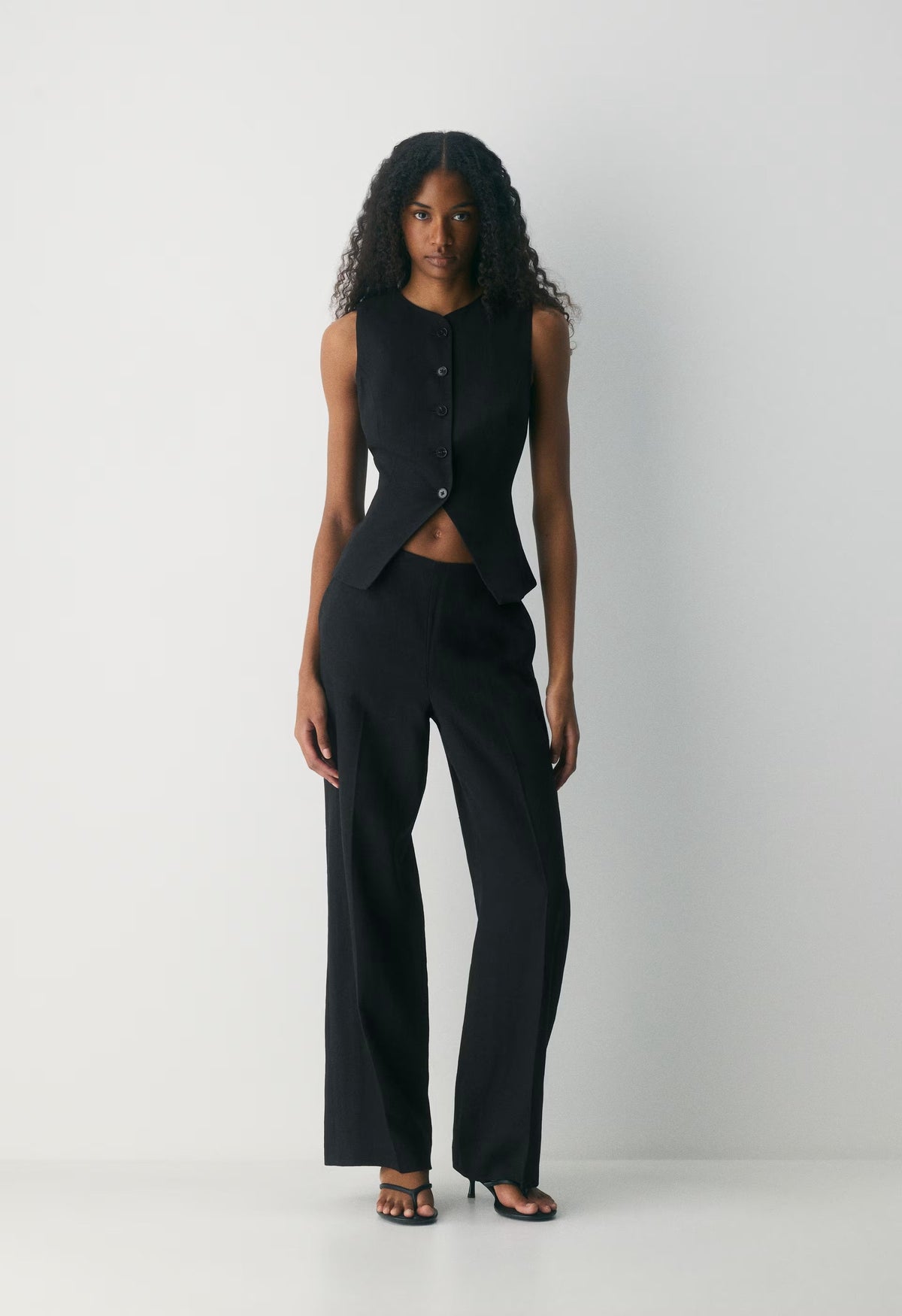 Regal Vest - PowerLinen™ - BLACK