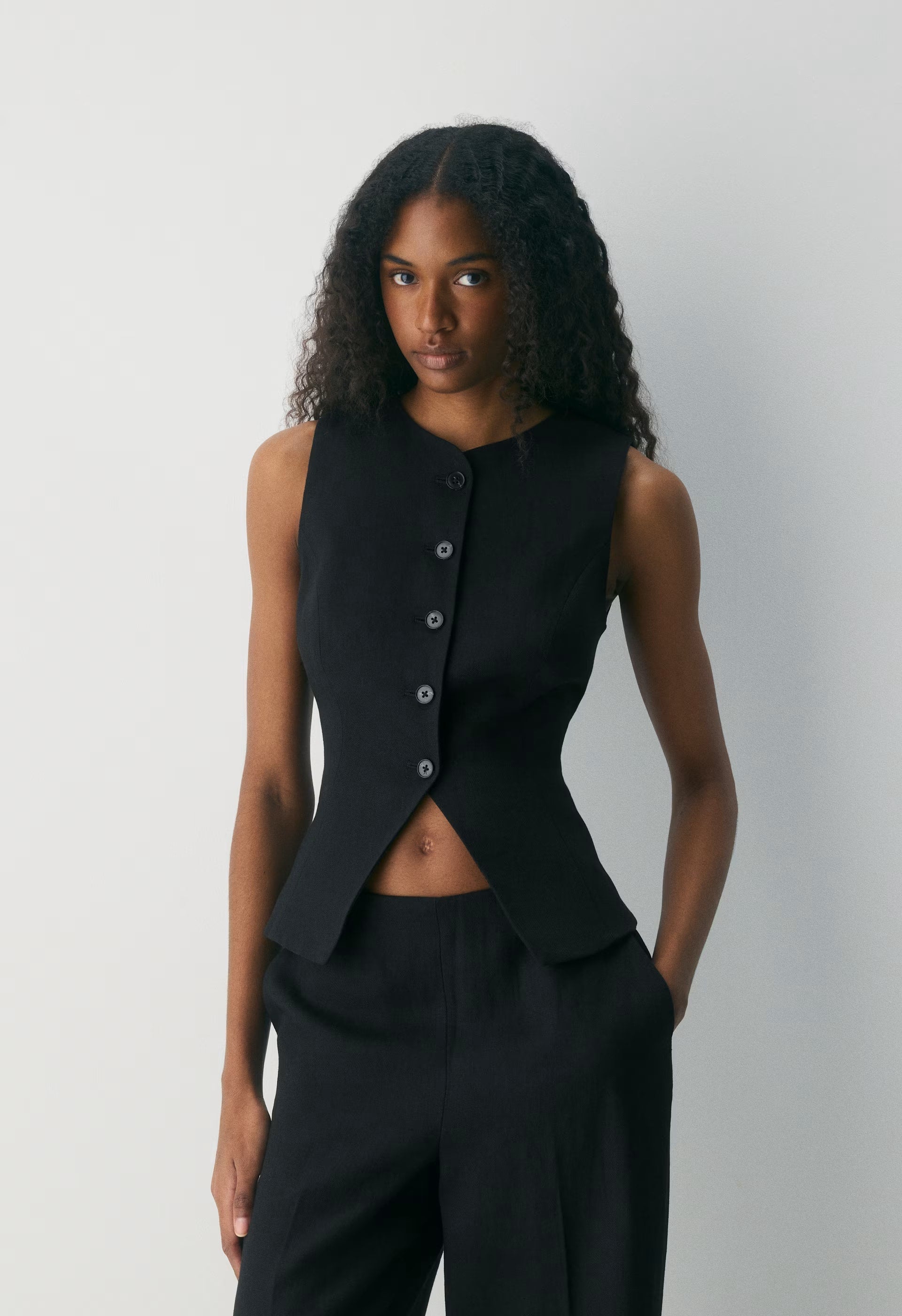 Regal Vest - PowerLinen™ - BLACK
