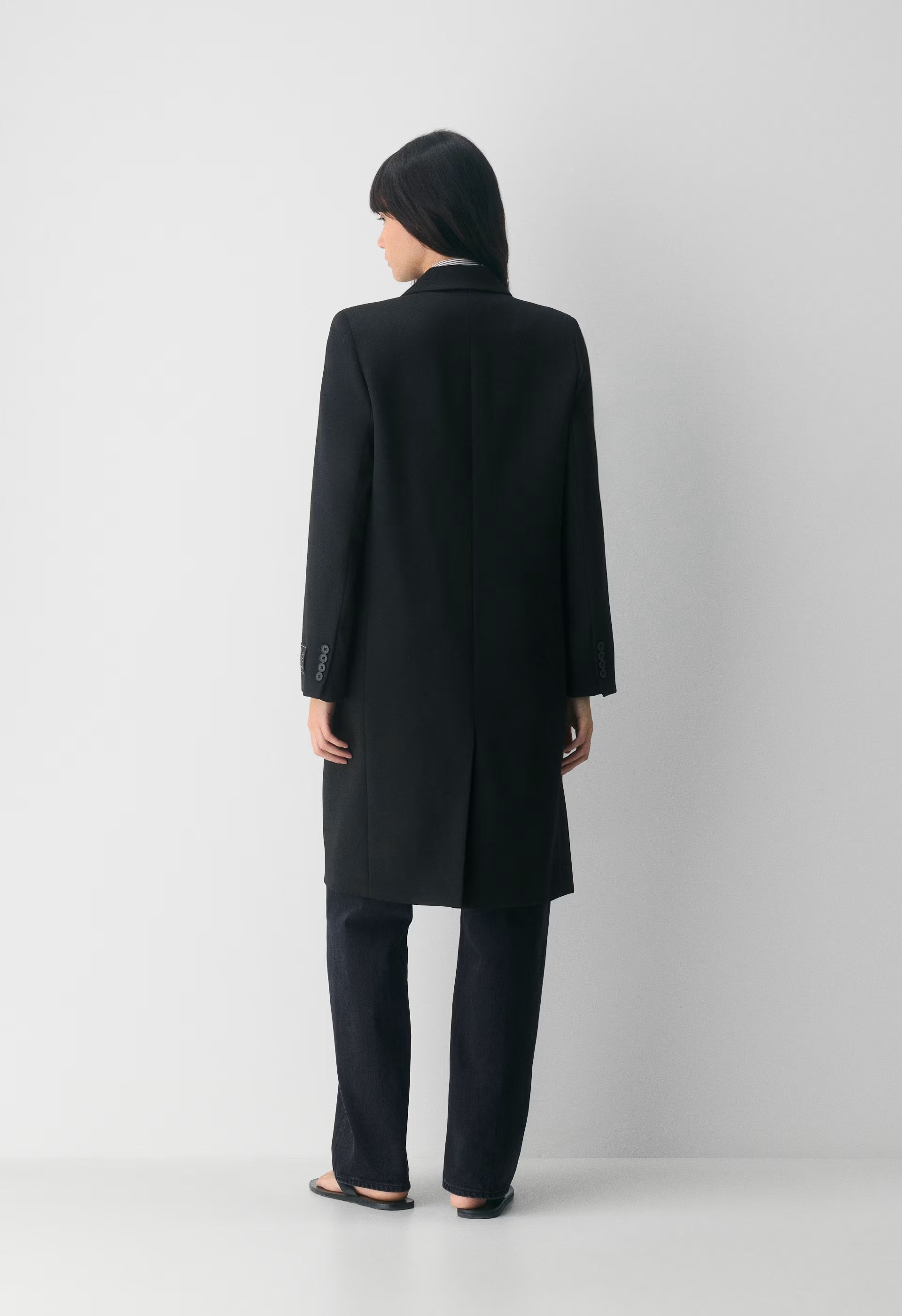 The Genre Coat - BLACK