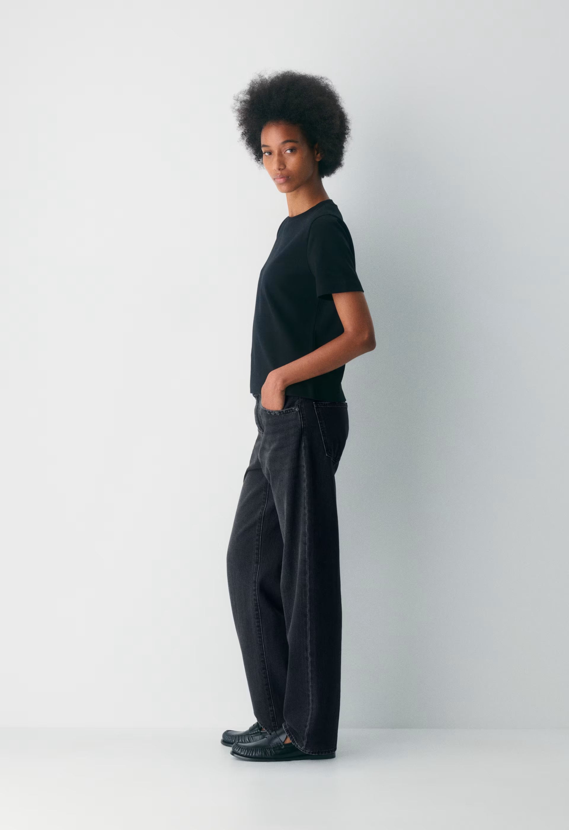 Denim Forum The '90s Marlo Hi-Rise Baggy Jean - BLACK EYELINER