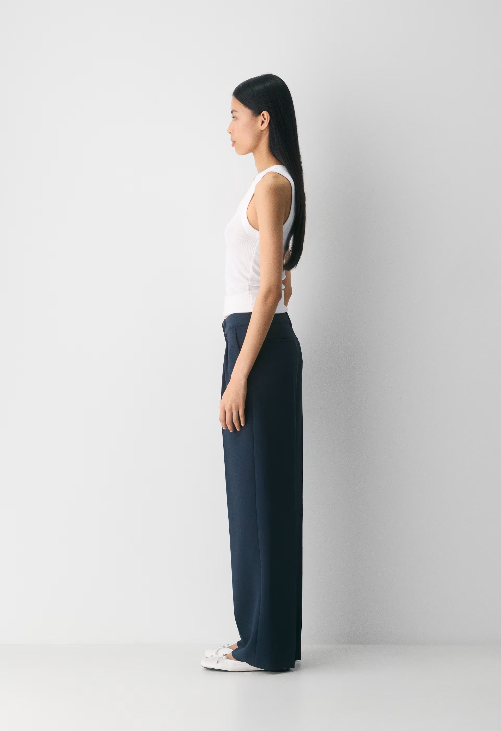 The Effortless Pant™ Lo-Rise - Crepette™ - ADMIRAL