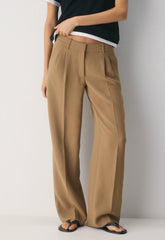 The Effortless Pant™ Lo-Rise - Crepette™ - DESERT SAND