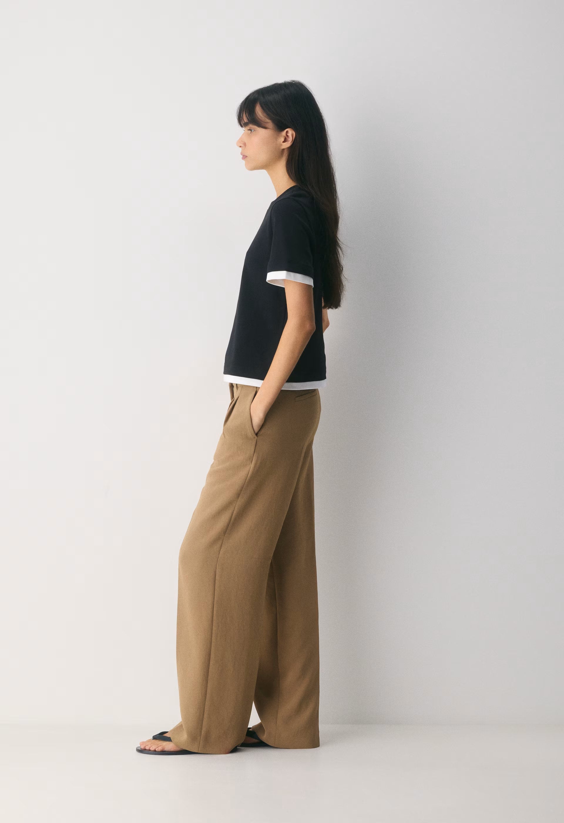 The Effortless Pant™ Lo-Rise - Crepette™ - DESERT SAND