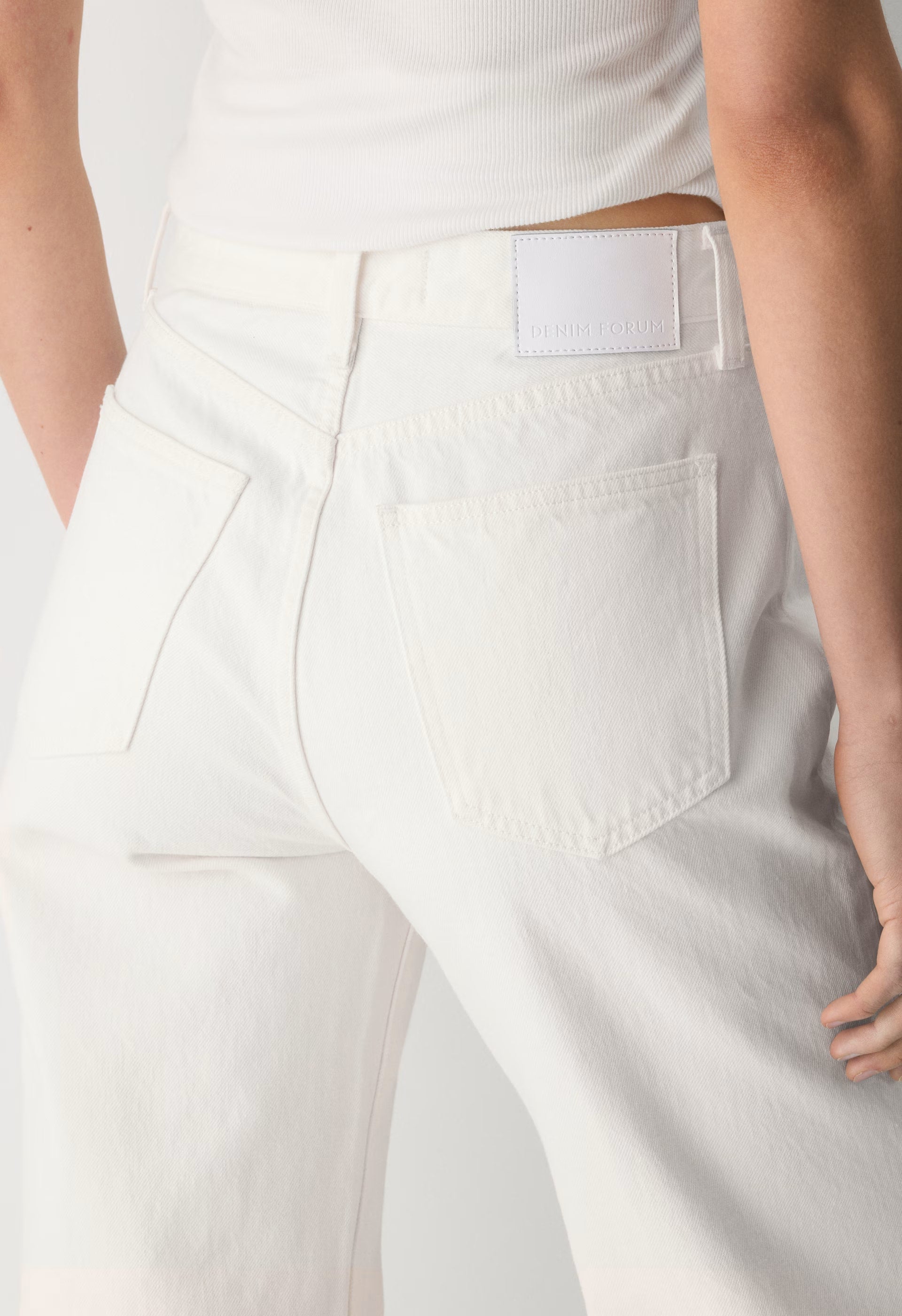 Denim Forum The Farrah Hi-Rise Wide Jean - A LITTLE WHITE LIE
