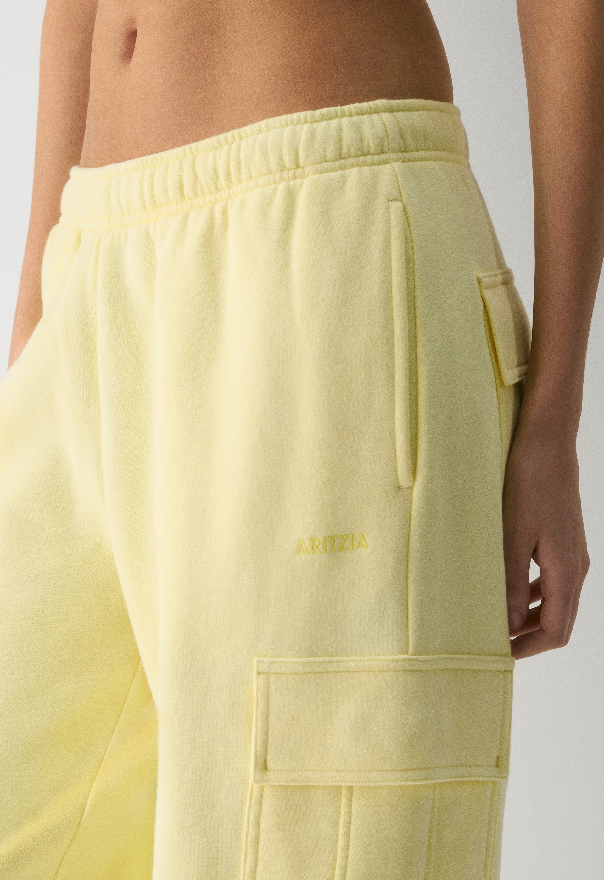 Cozy Sweatfleece Mega Cargo™ Sweatpant - LEMONADE