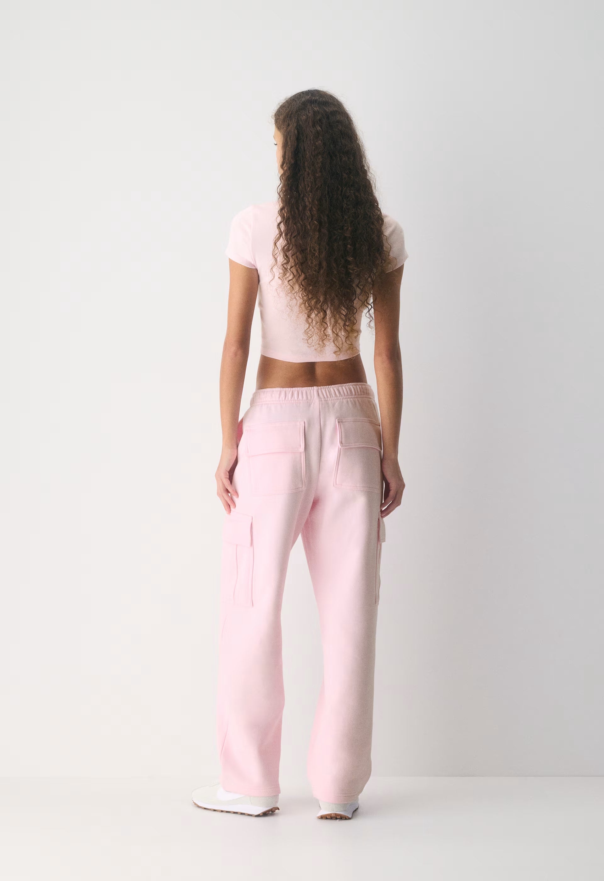 Cozy Sweatfleece Mega Cargo™ Sweatpant - VILLA PINK